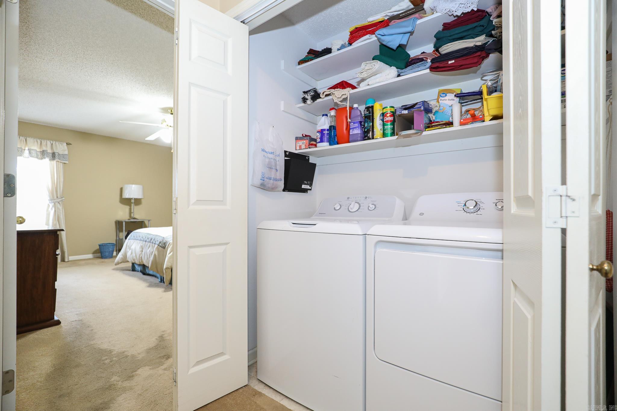 HIDDEN CREEK - Residential