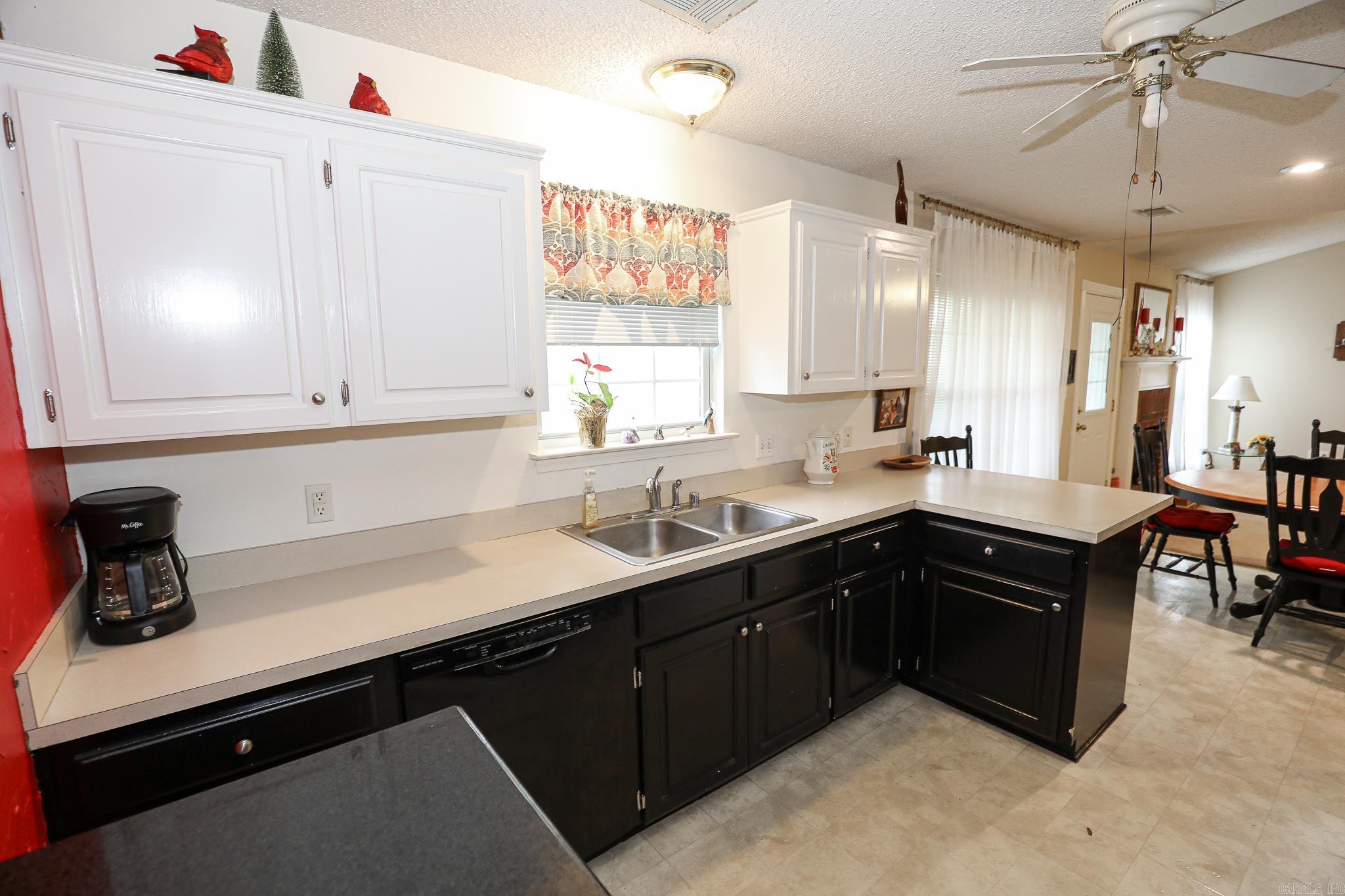 HIDDEN CREEK - Residential