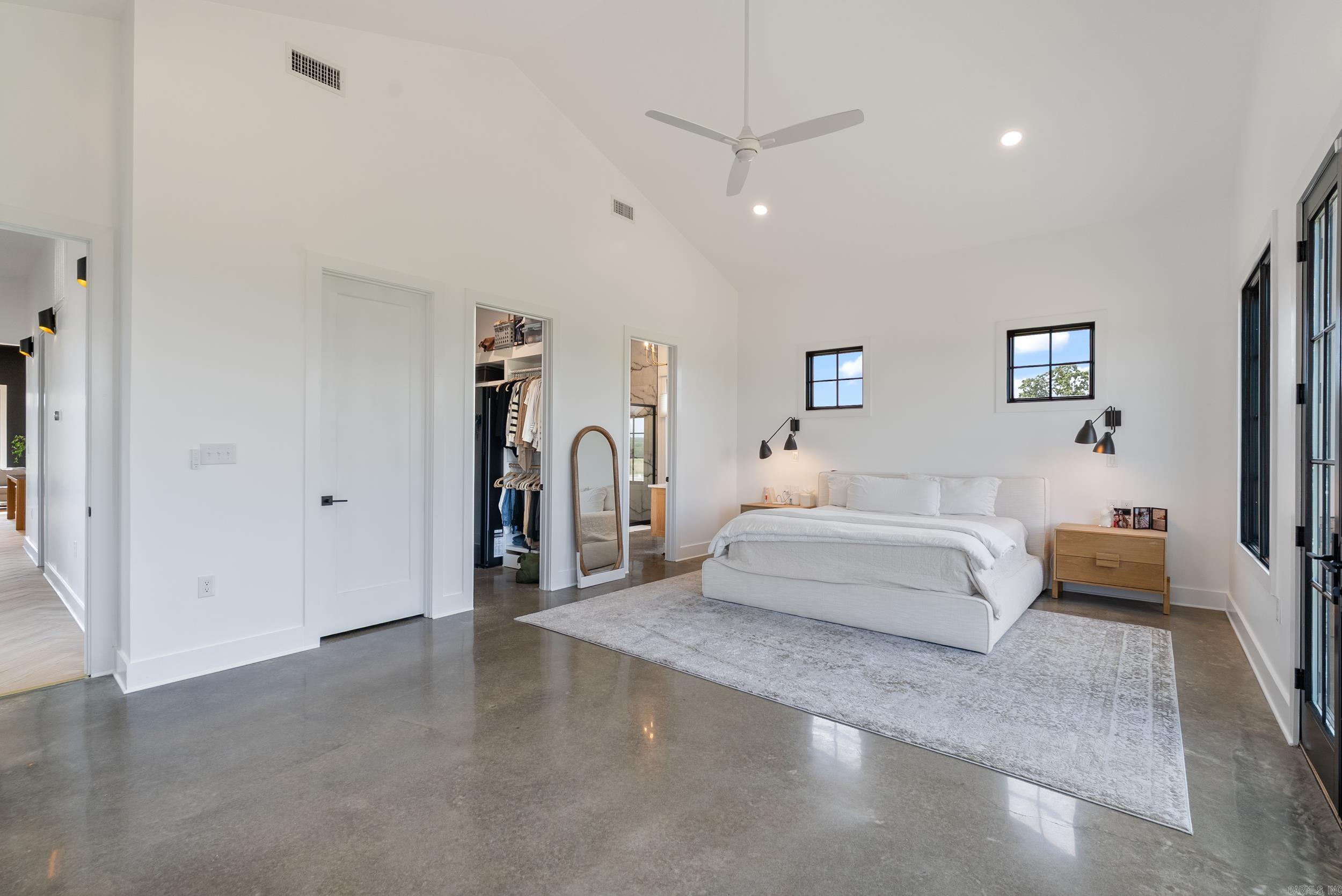 Stone Hill Estates - Residential