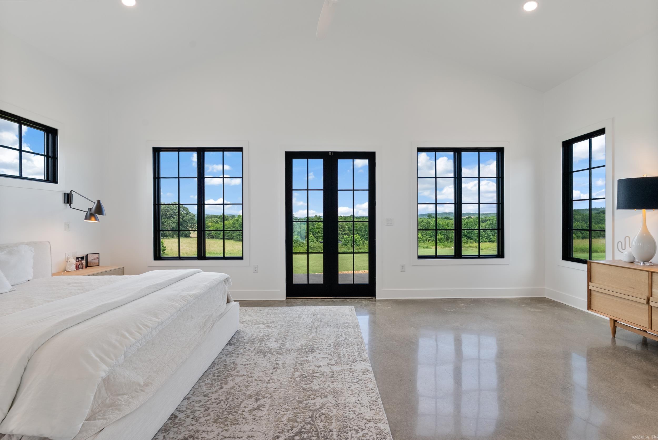 Stone Hill Estates - Residential