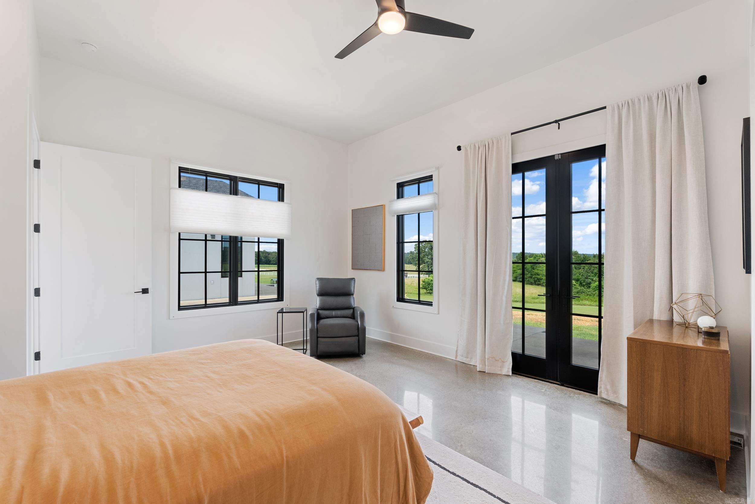 Stone Hill Estates - Residential