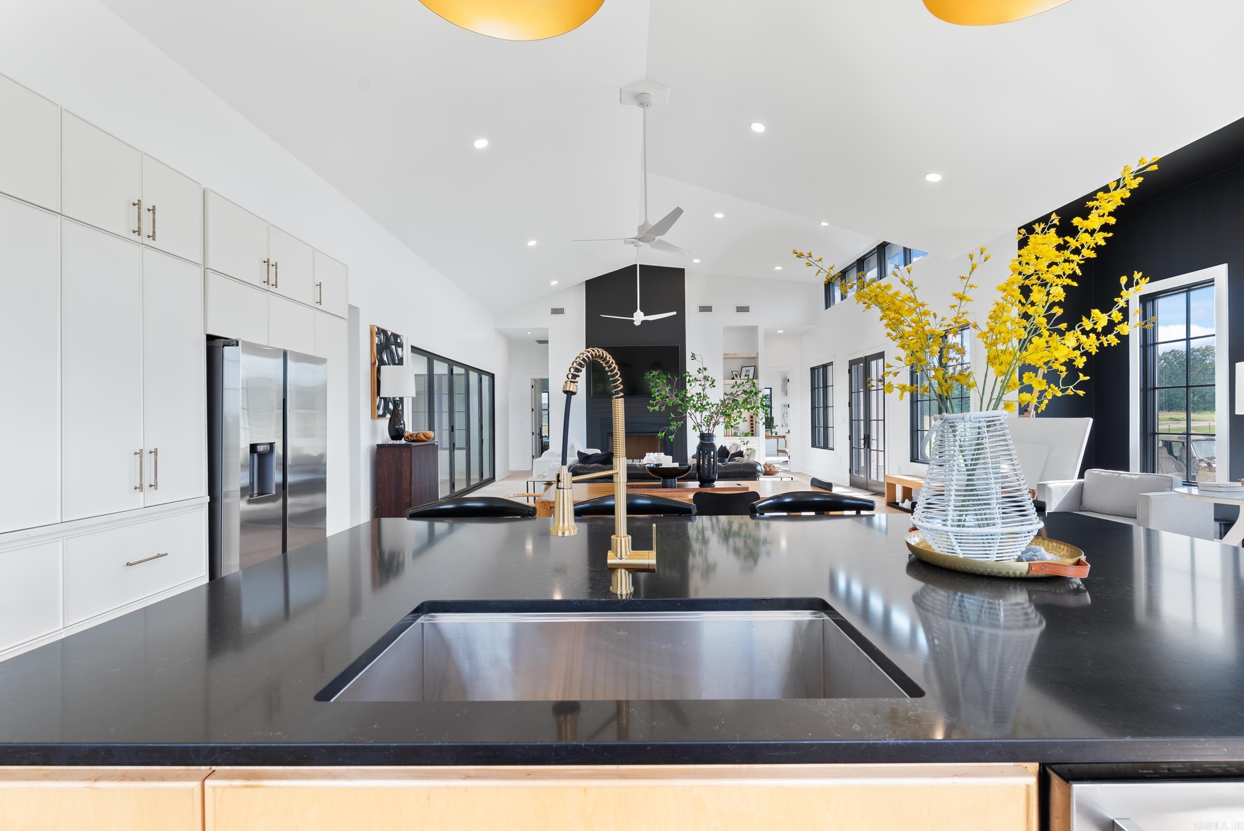 Stone Hill Estates - Residential