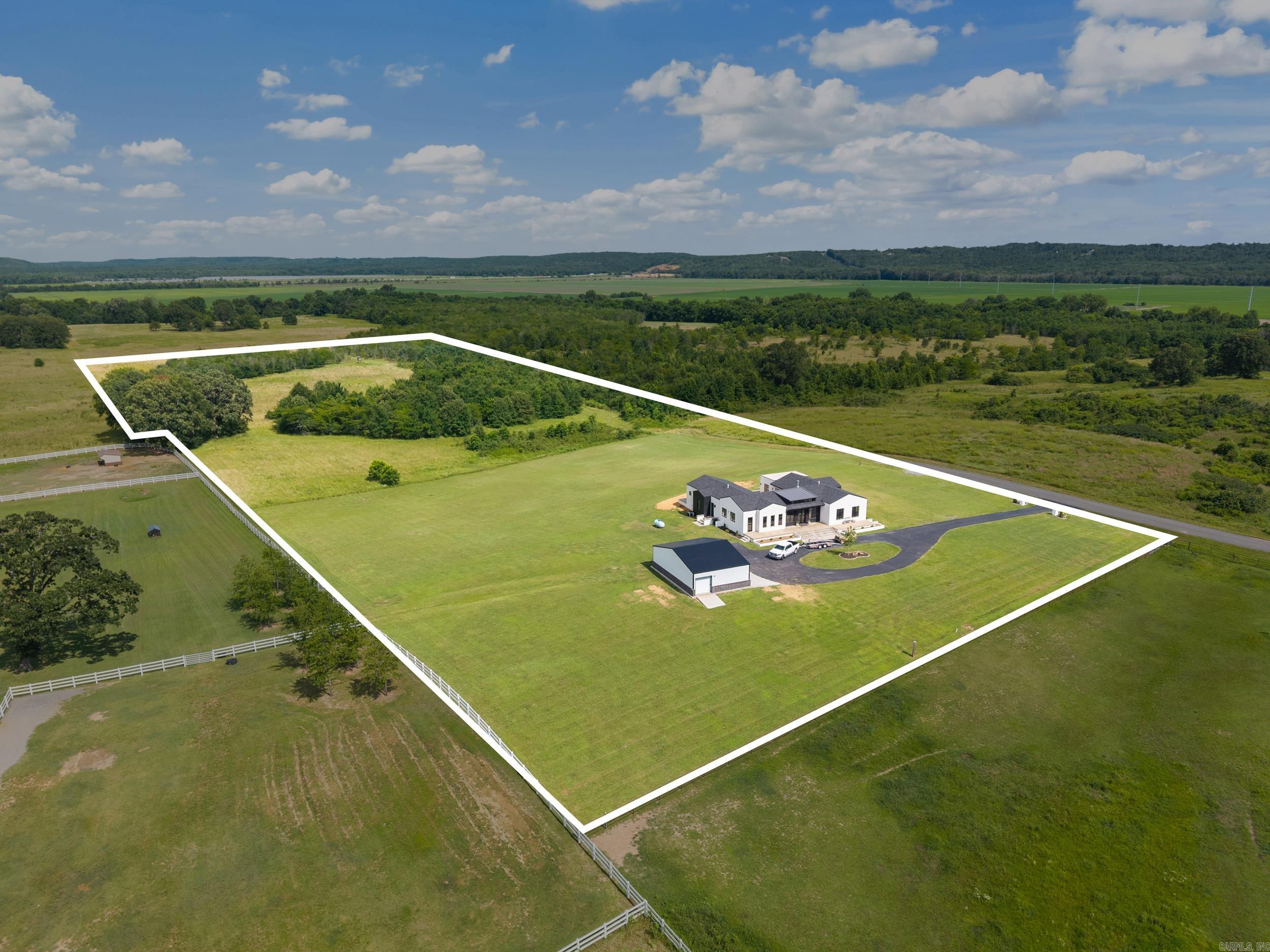 Stone Hill Estates - Residential