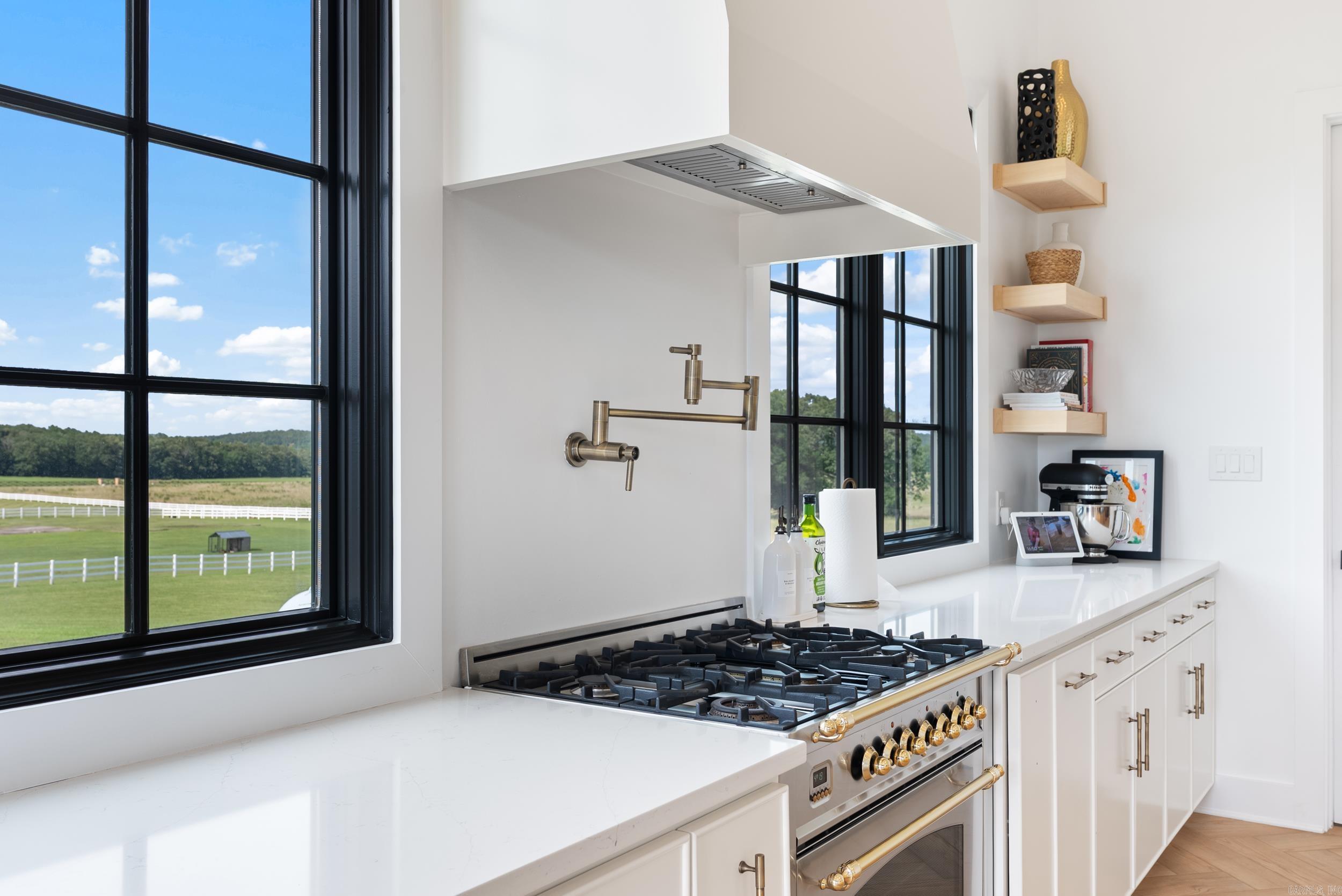 Stone Hill Estates - Residential