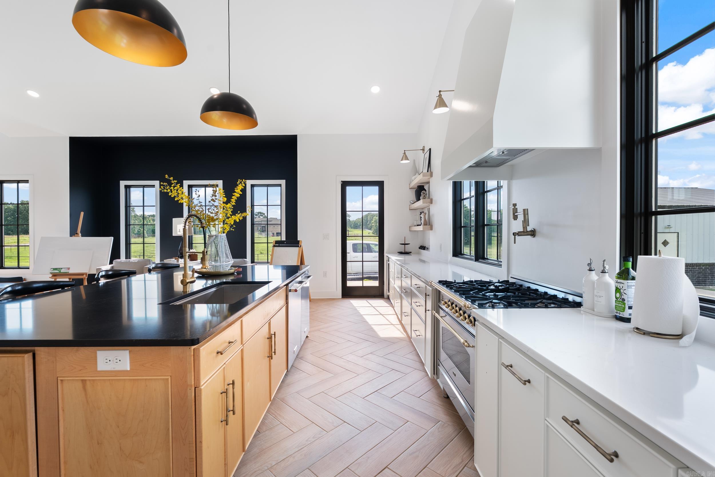 Stone Hill Estates - Residential