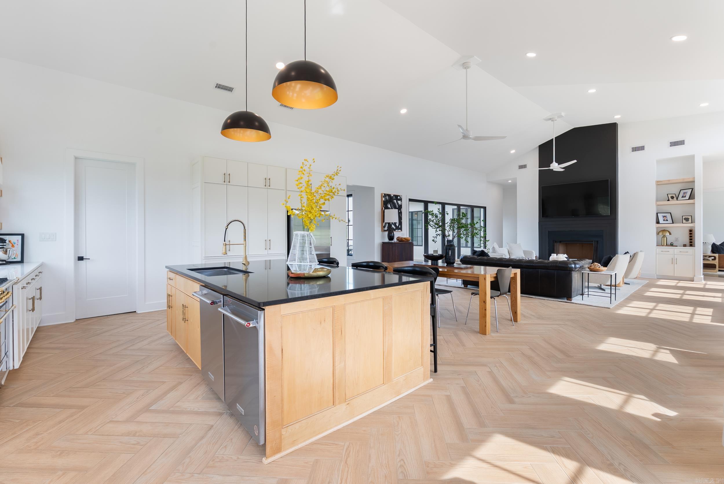 Stone Hill Estates - Residential