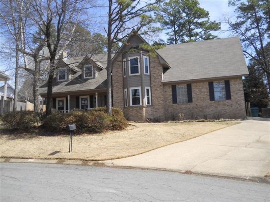 This spacious 4 bed 2.5 bath home features new interior and exterior paint, beautiful hardwoods, a cozy fireplace, and a covered patio for entertaining.  All of this on an over-sized lot and move in ready.  Don't miss out on this great space buy located in the heart of West Little Rock.  See attachment for PAS requirements and Wells Fargo Home Mortgage offer submittal information in MLS document section.