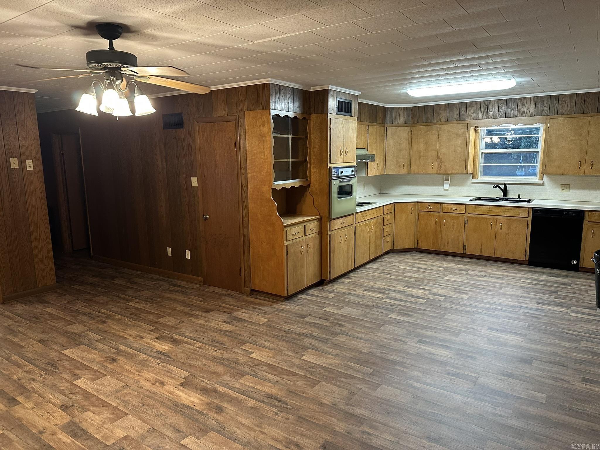 HARKRIDER ADD - Residential
