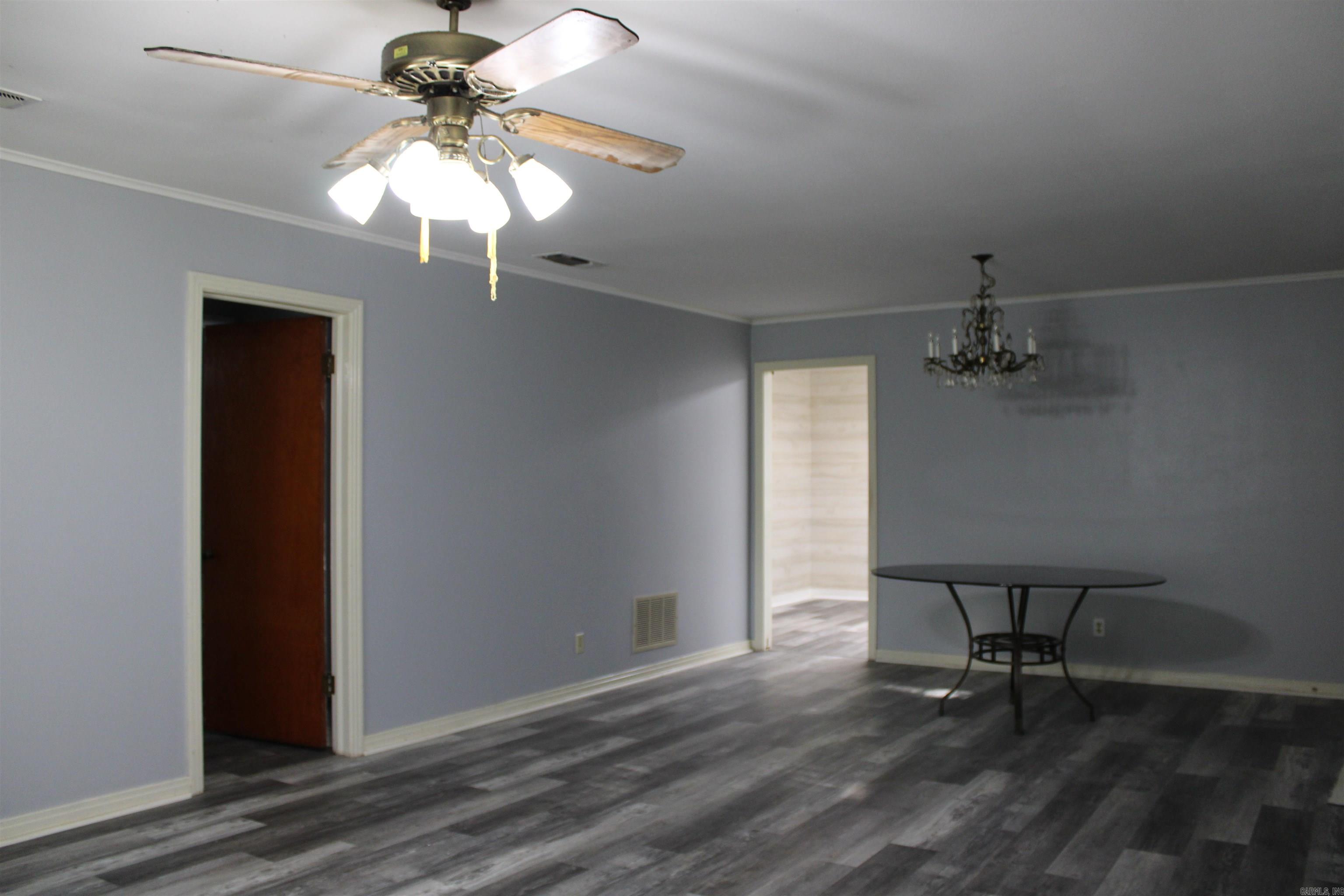 INDUSTRIAL COL. - Residential