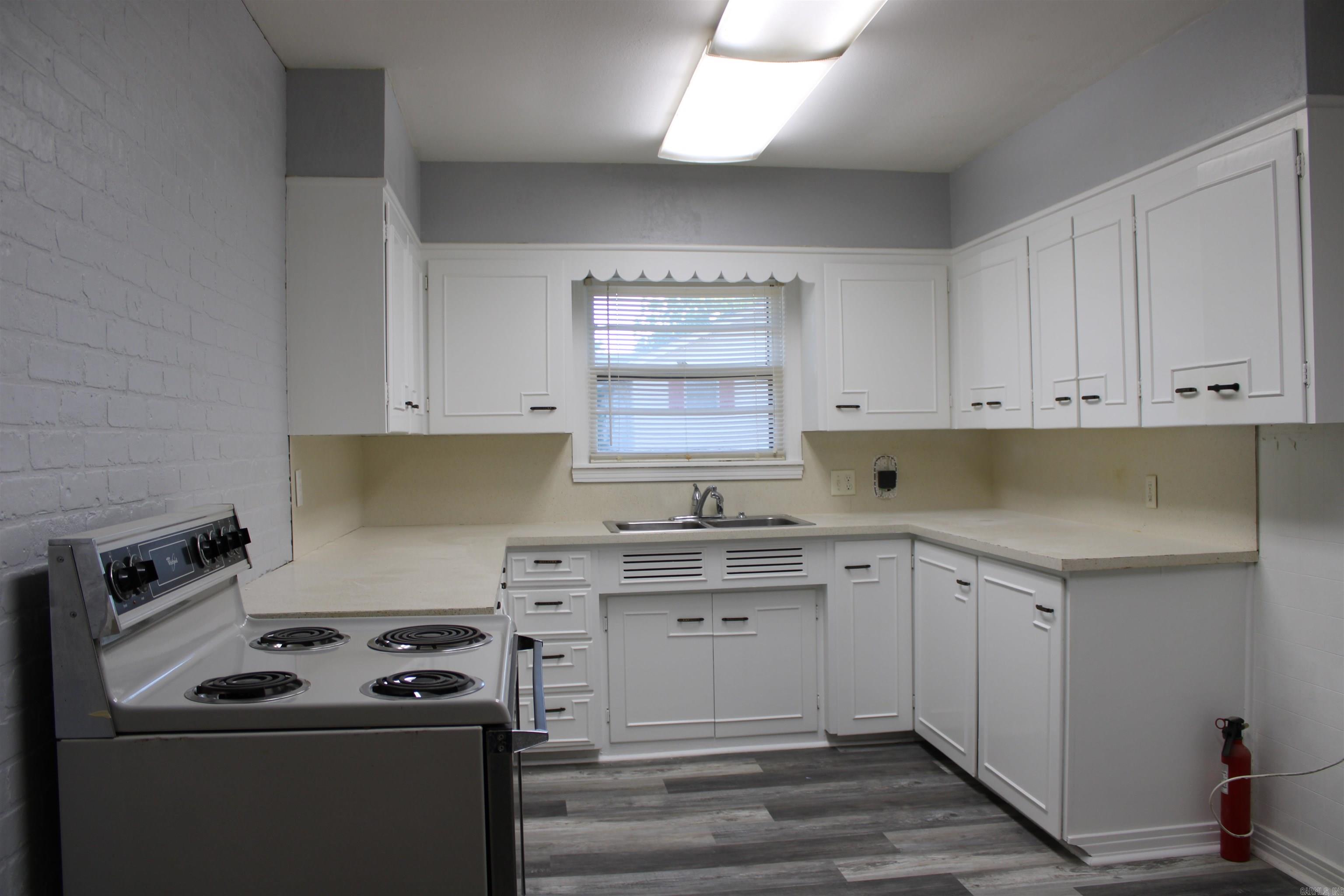 INDUSTRIAL COL. - Residential