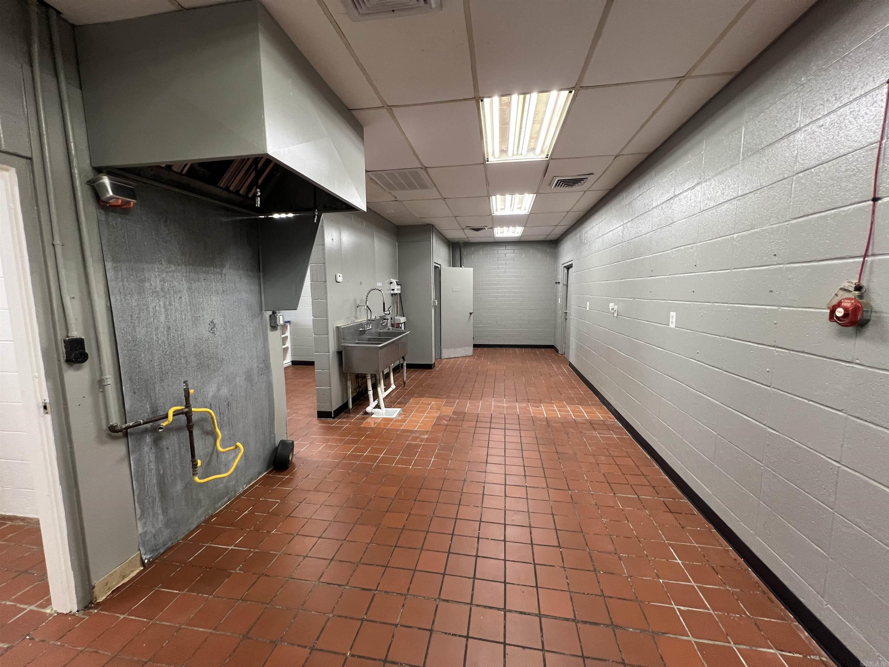 Westbrook - Commercial Lease