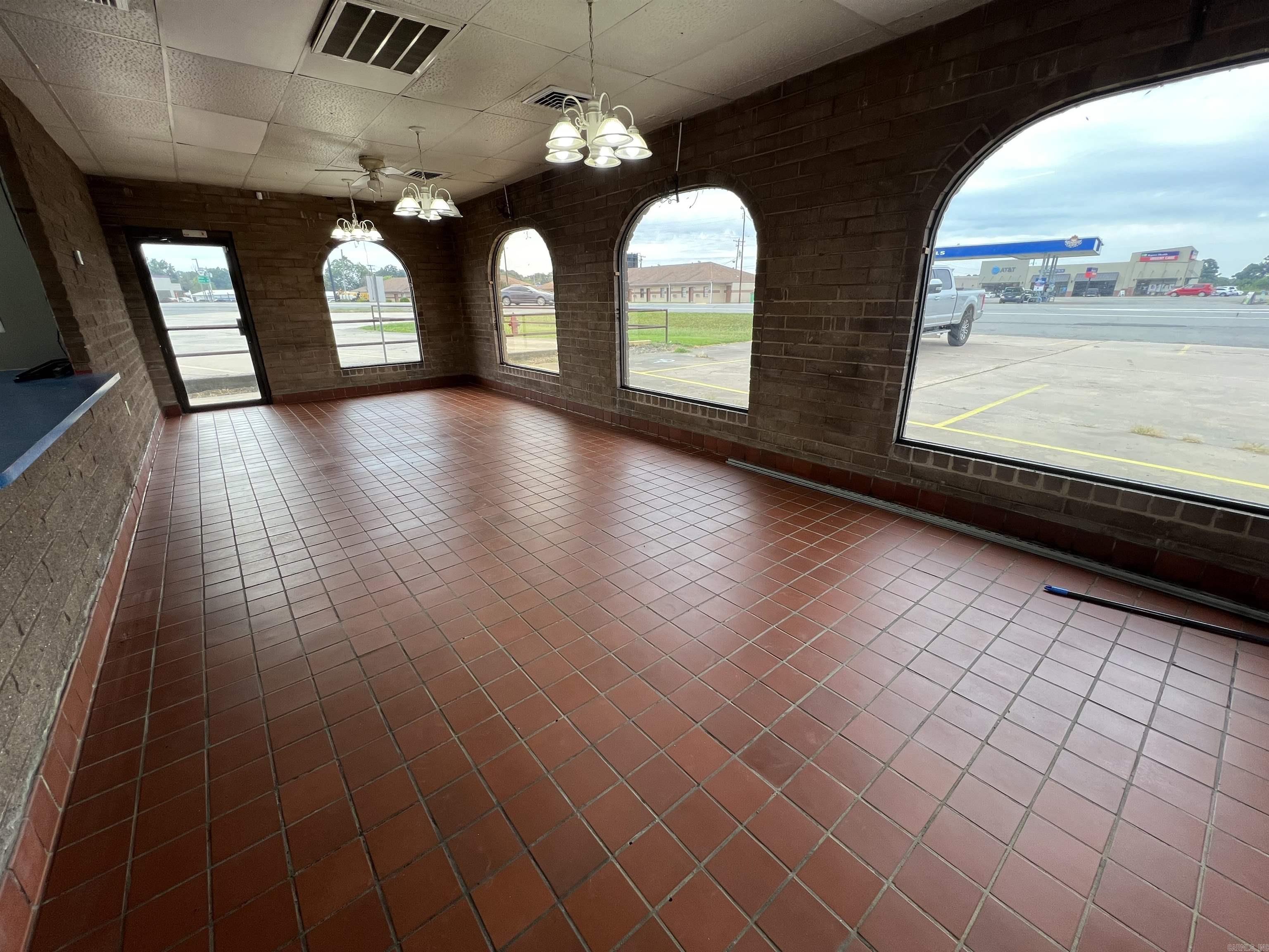 Westbrook - Commercial Lease