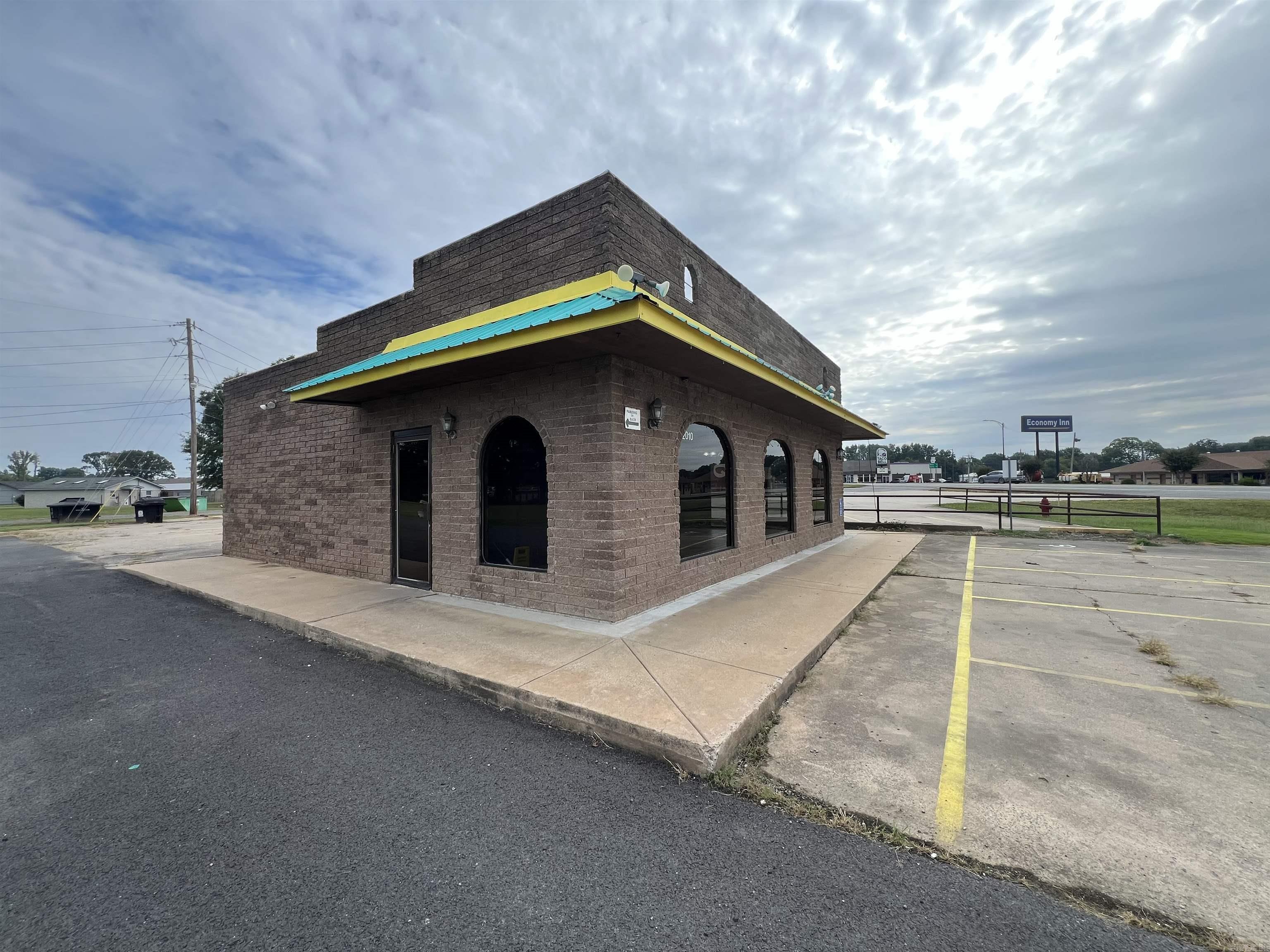 Westbrook - Commercial Lease