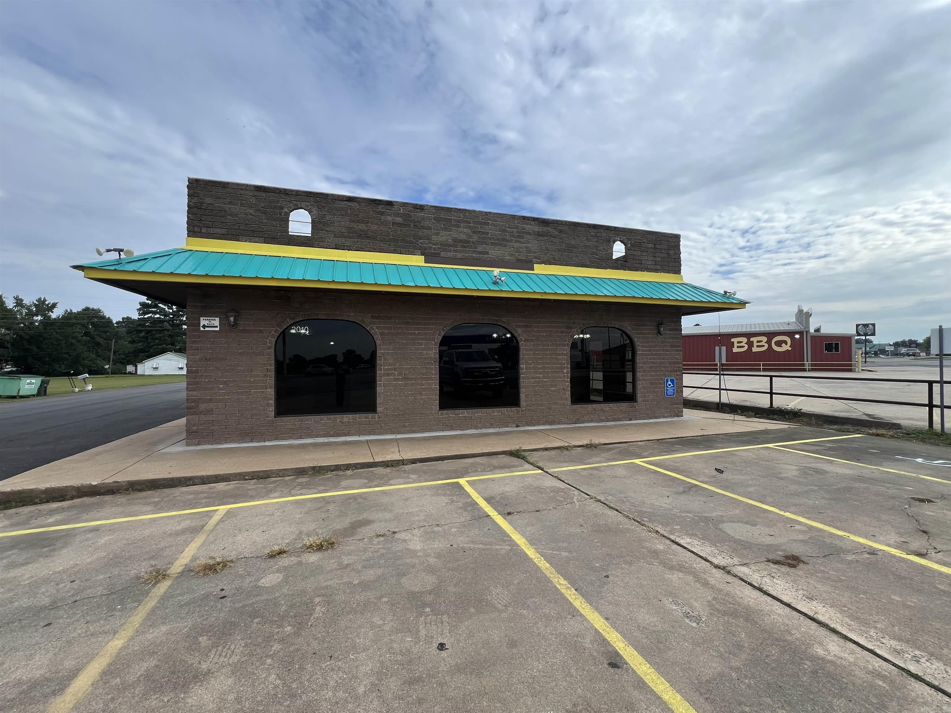 Westbrook - Commercial Lease