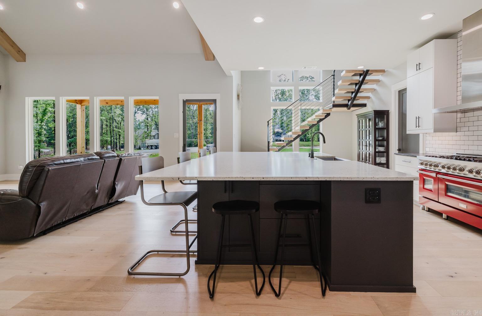 HAZEL OAK - Residential