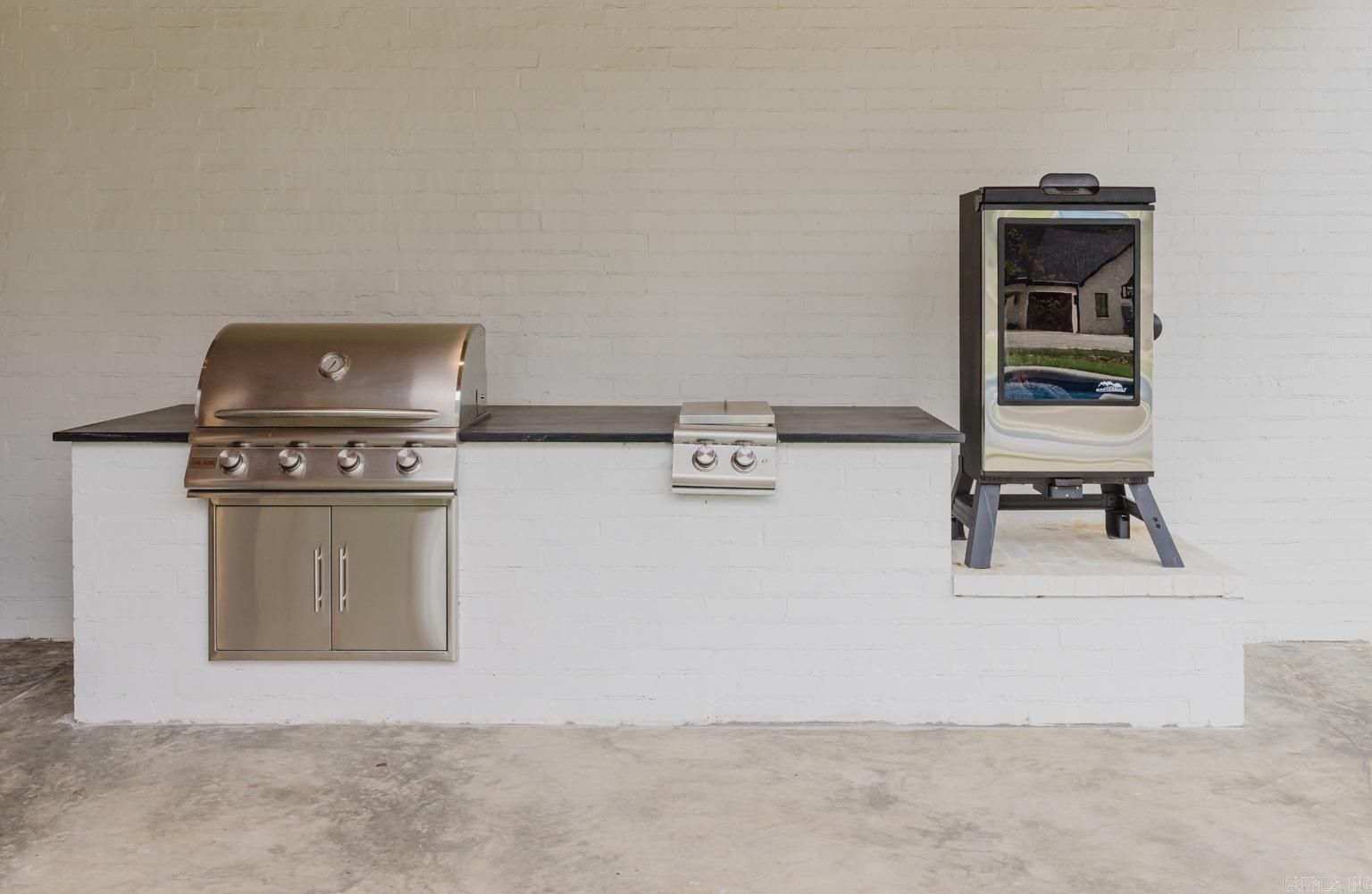 HAZEL OAK - Residential