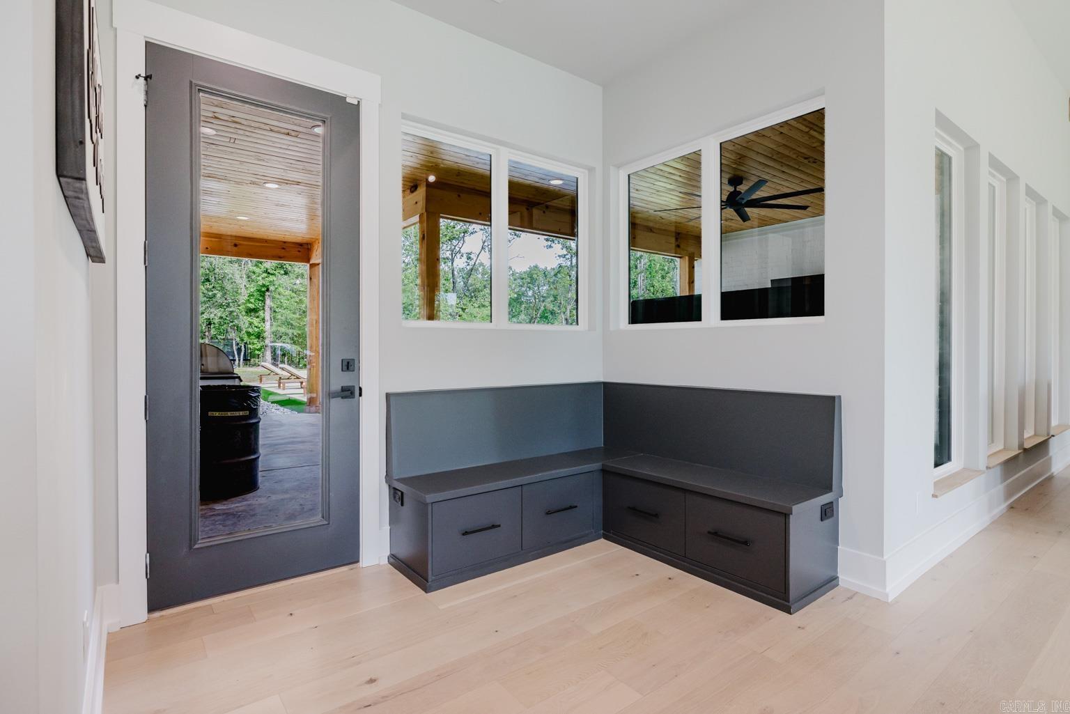 HAZEL OAK - Residential