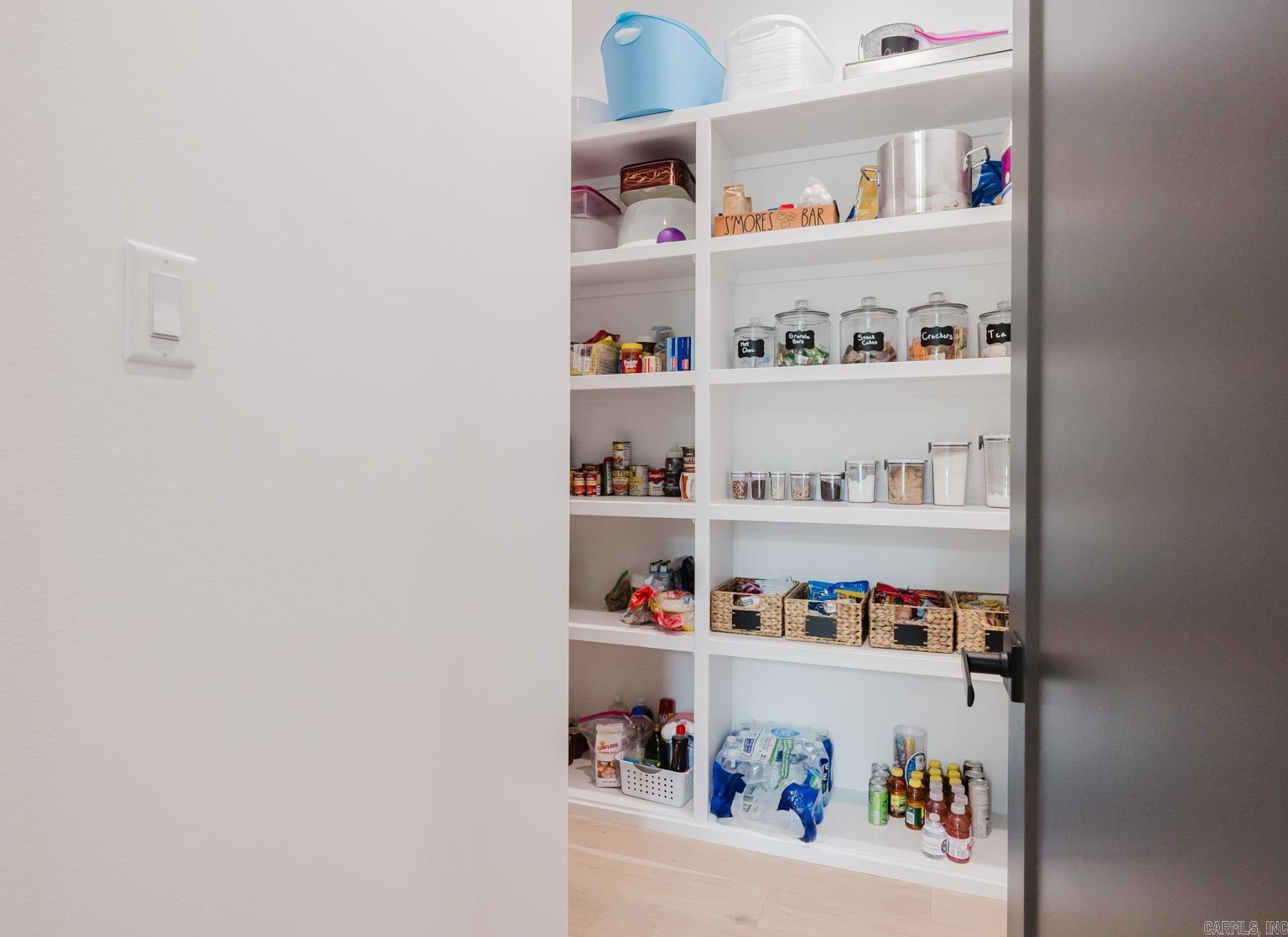 HAZEL OAK - Residential