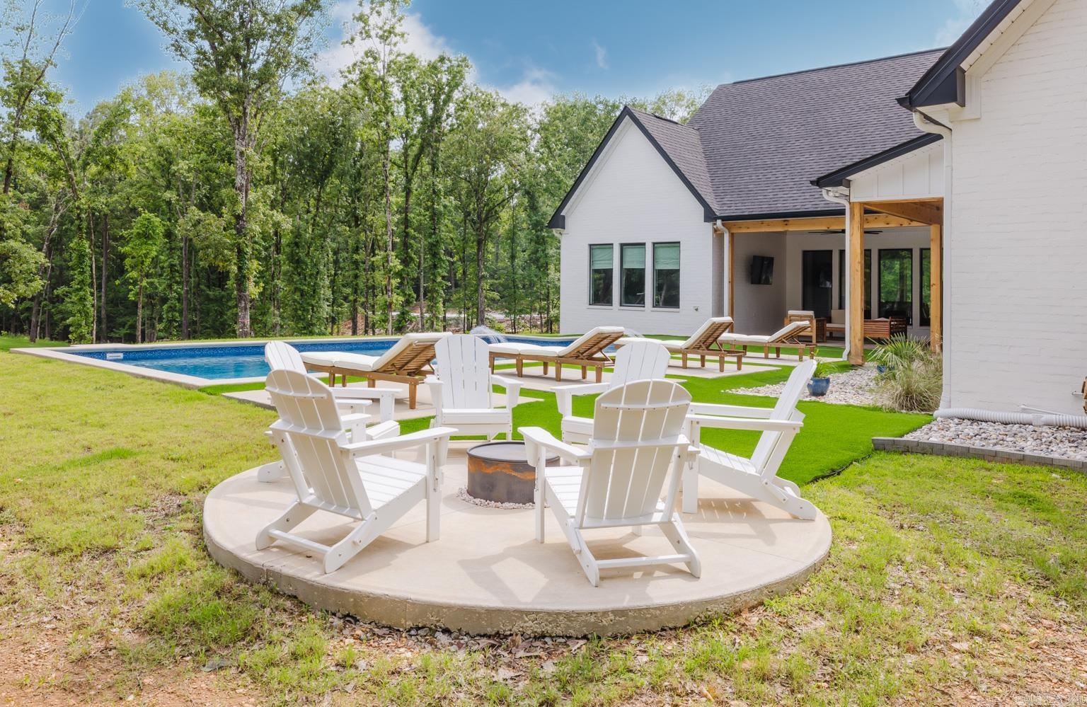 HAZEL OAK - Residential