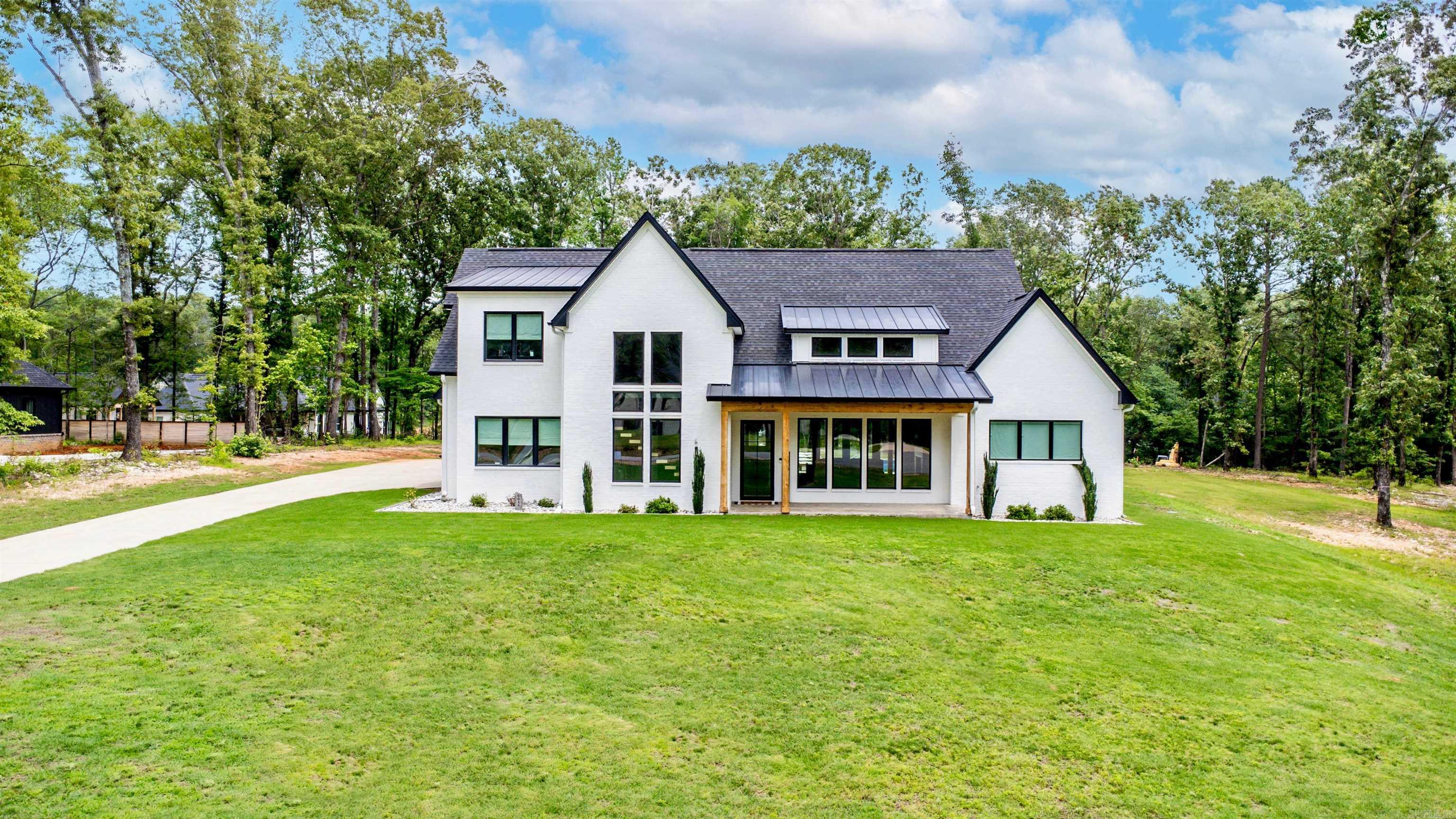 HAZEL OAK - Residential