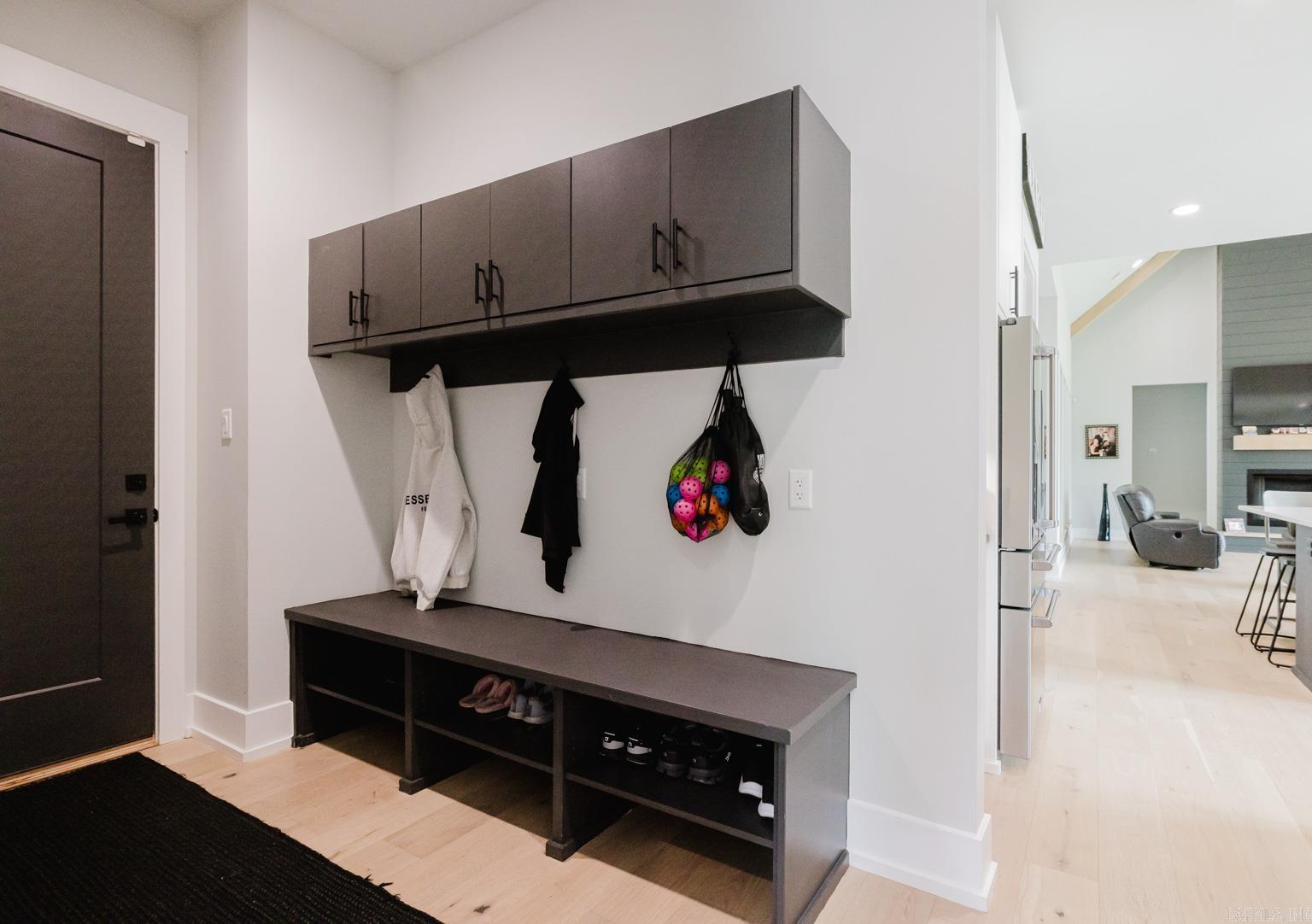 HAZEL OAK - Residential