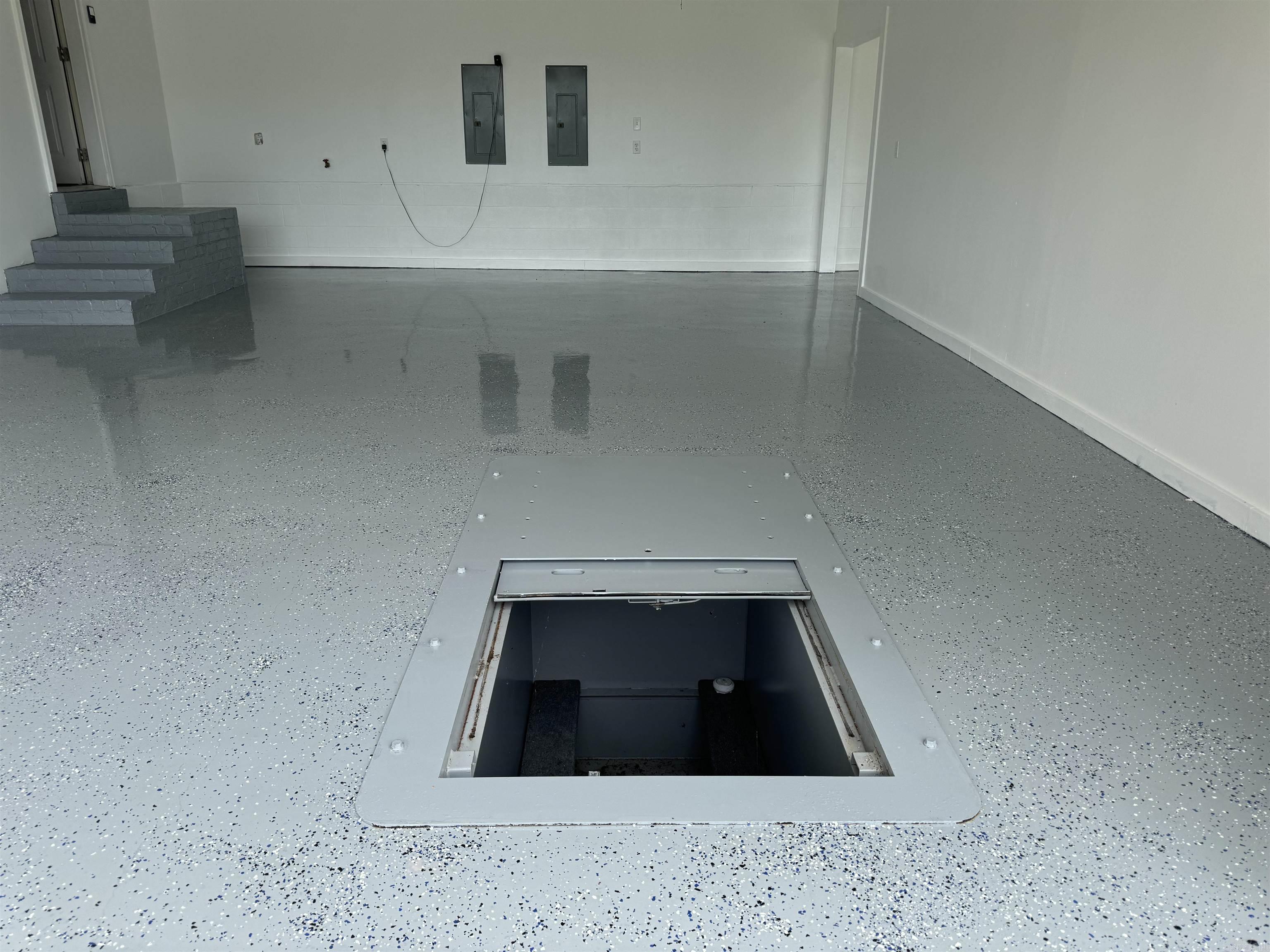 ROCKY BRANCH ESTATES - Residential