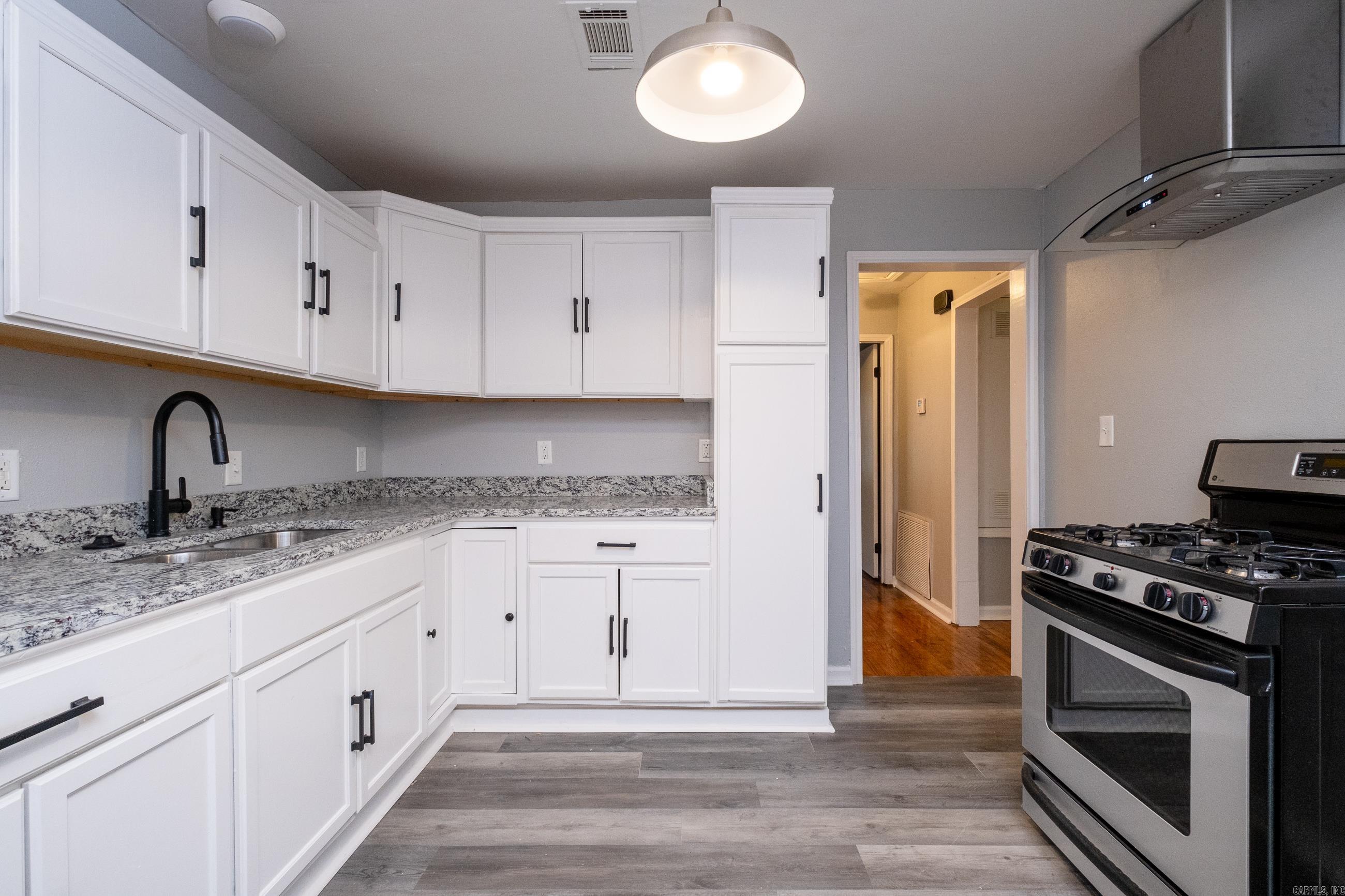 BOULEVARD TERRACE - Residential