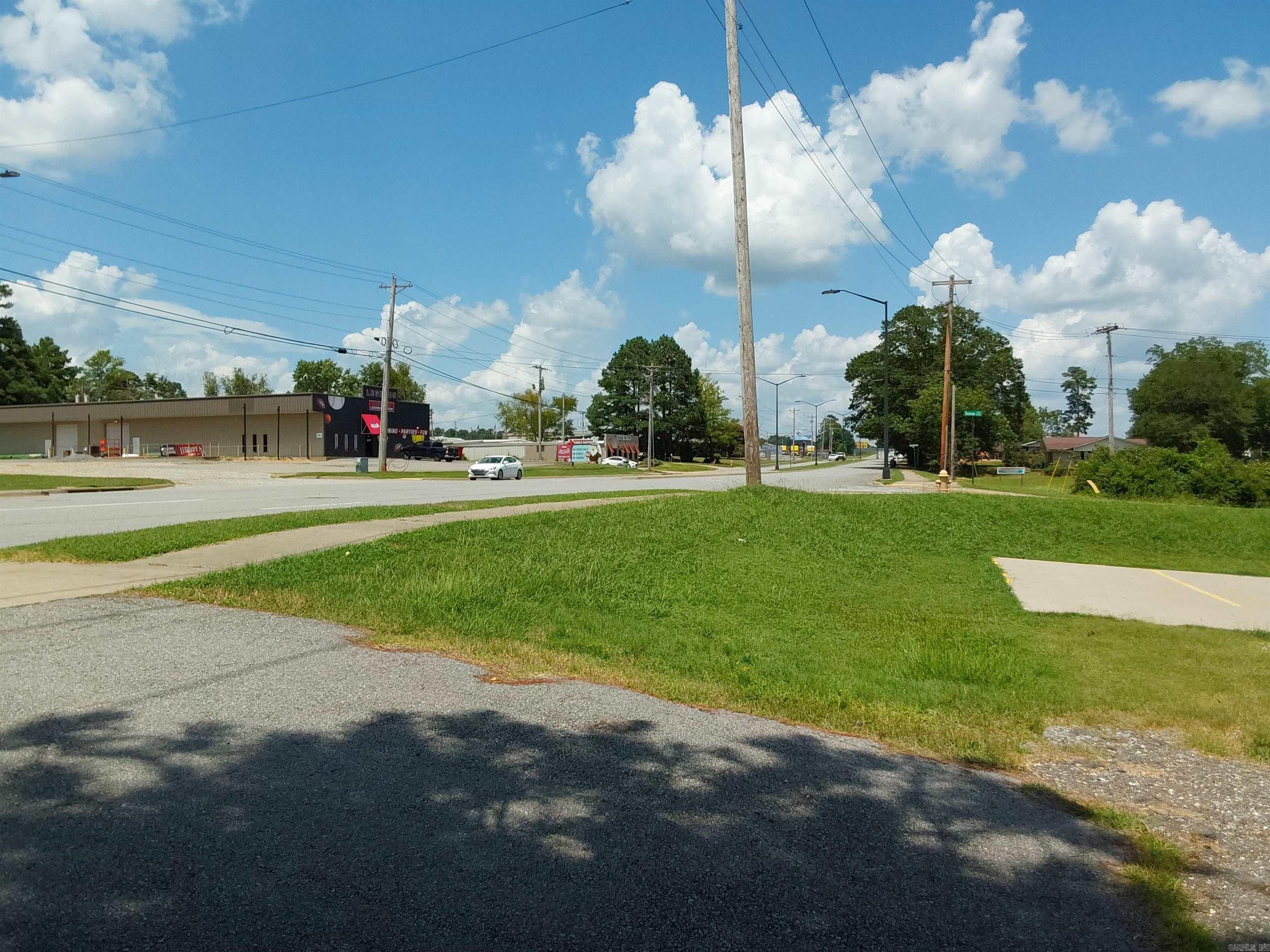 Shannon Estates - Commercial Sale