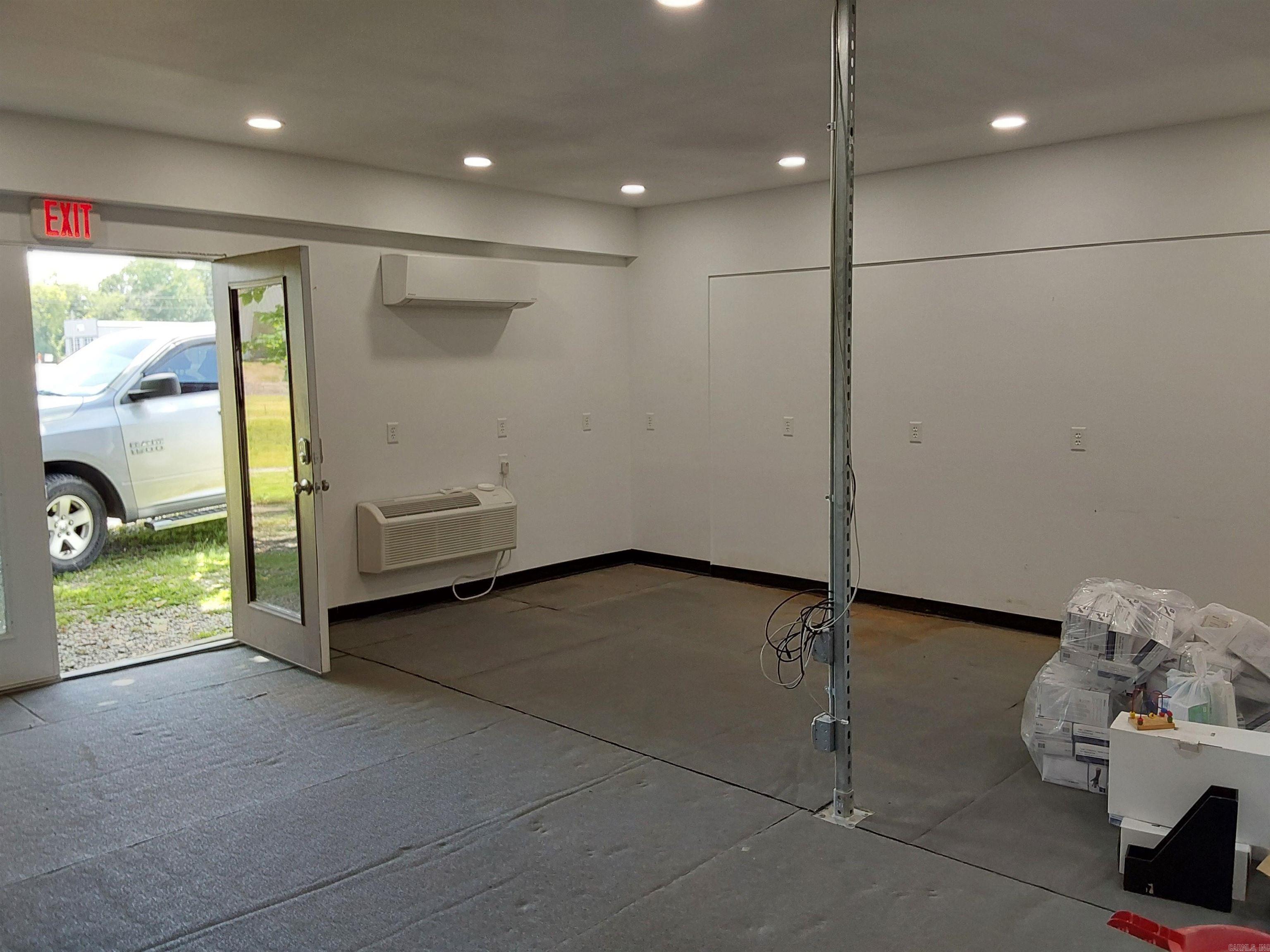 Shannon Estates - Commercial Sale