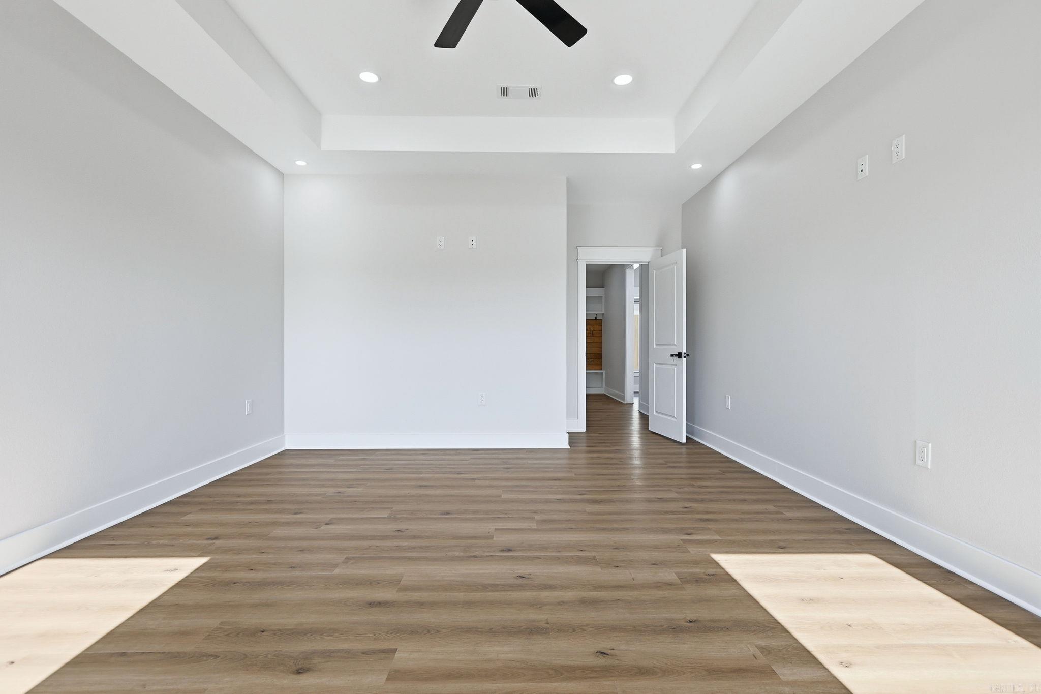 MIDTOWN BRYANT - Residential