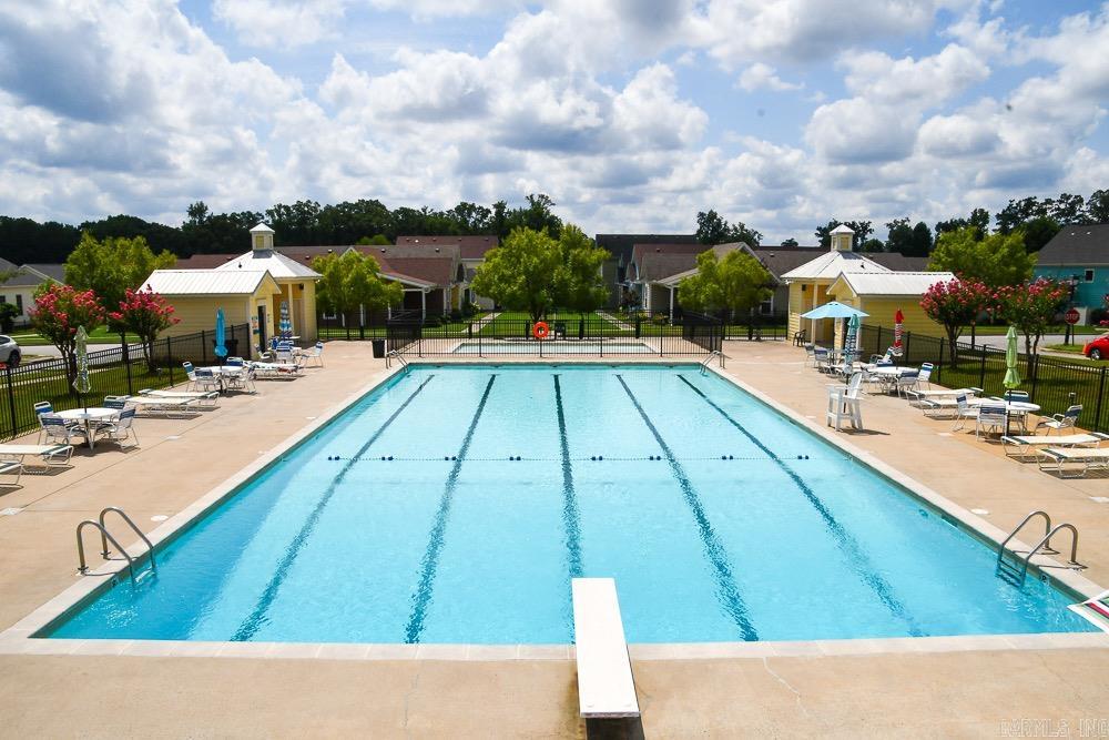 MIDTOWN BRYANT - Residential