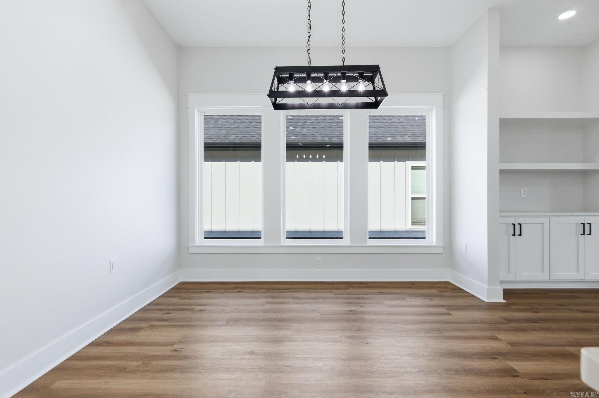 MIDTOWN BRYANT - Residential