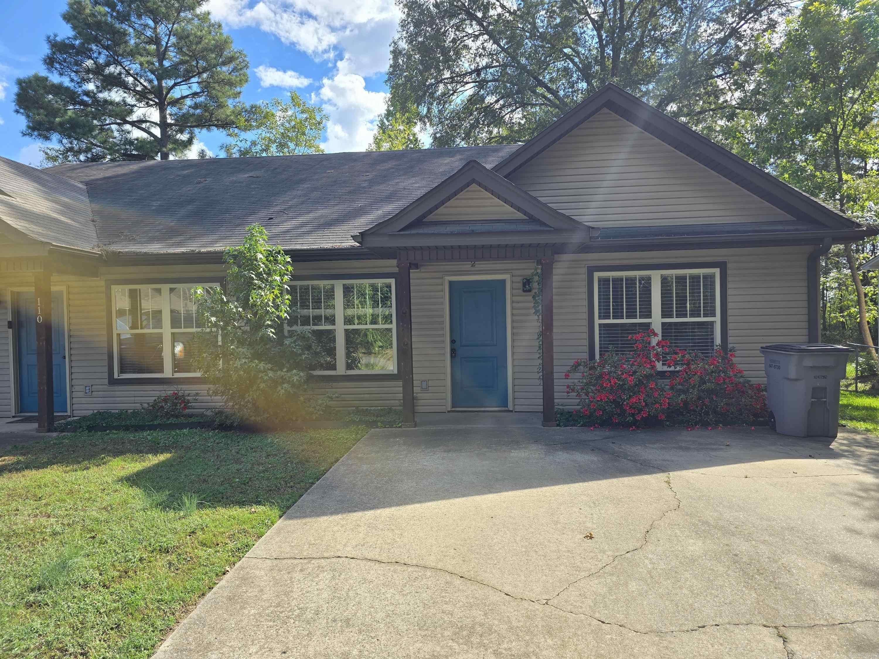 Welcome to 110 SE 2nd St Unit 1 & 2 in Bryant, AR! These charming apartments boast a prime location near Bryant Schools and Bryant High School, making it a convenient choice for those seeking a quality education for their loved ones. The open floor plan provides a spacious and inviting atmosphere, perfect for entertaining guests or simply relaxing after a long day. Enjoy the privacy and security of a fenced-in yard, offering a safe space for outdoor activities or pets to roam freely. Don't miss out on the opportunity to call this cozy apartment your new home!