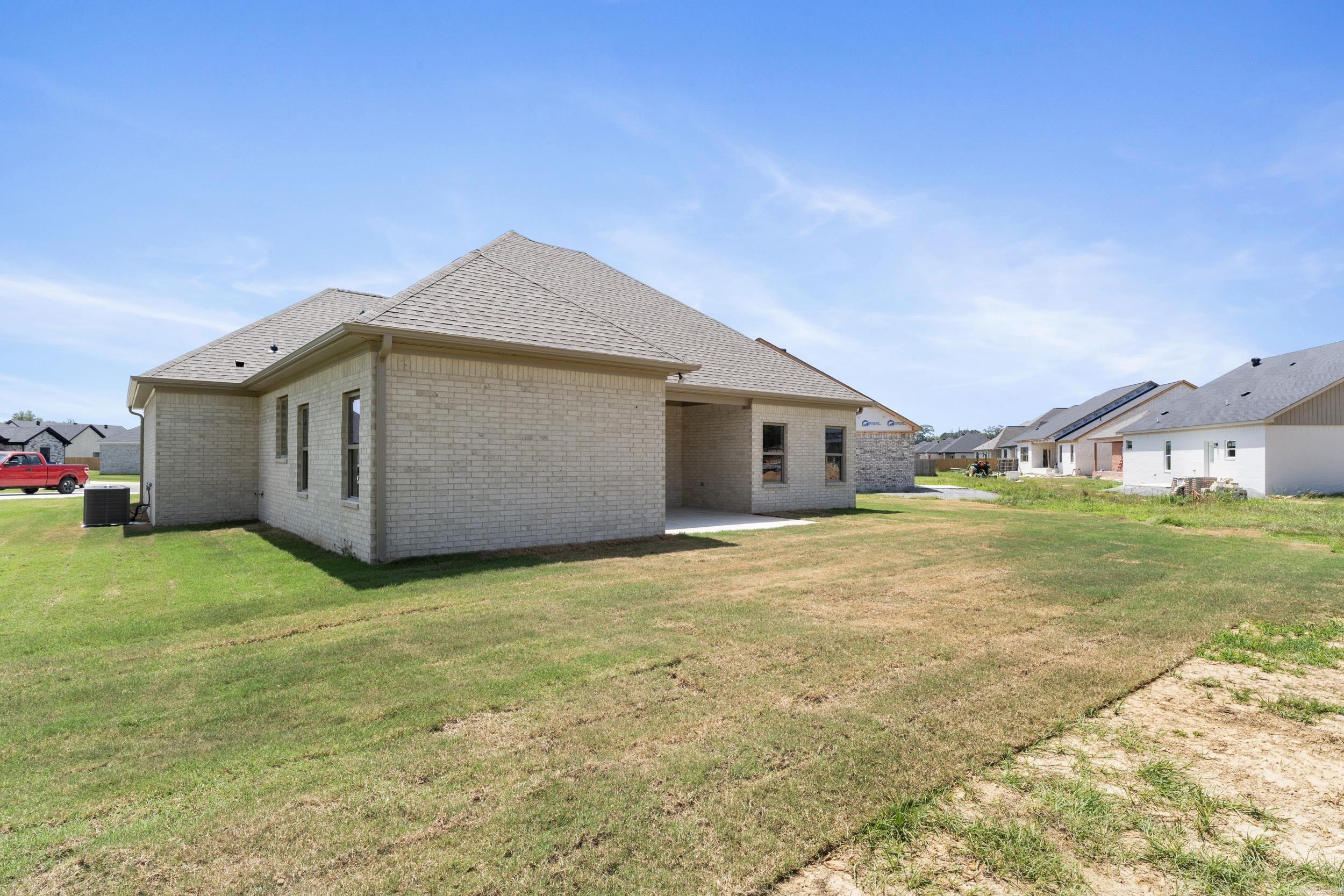 EAST MEADOW - Residential