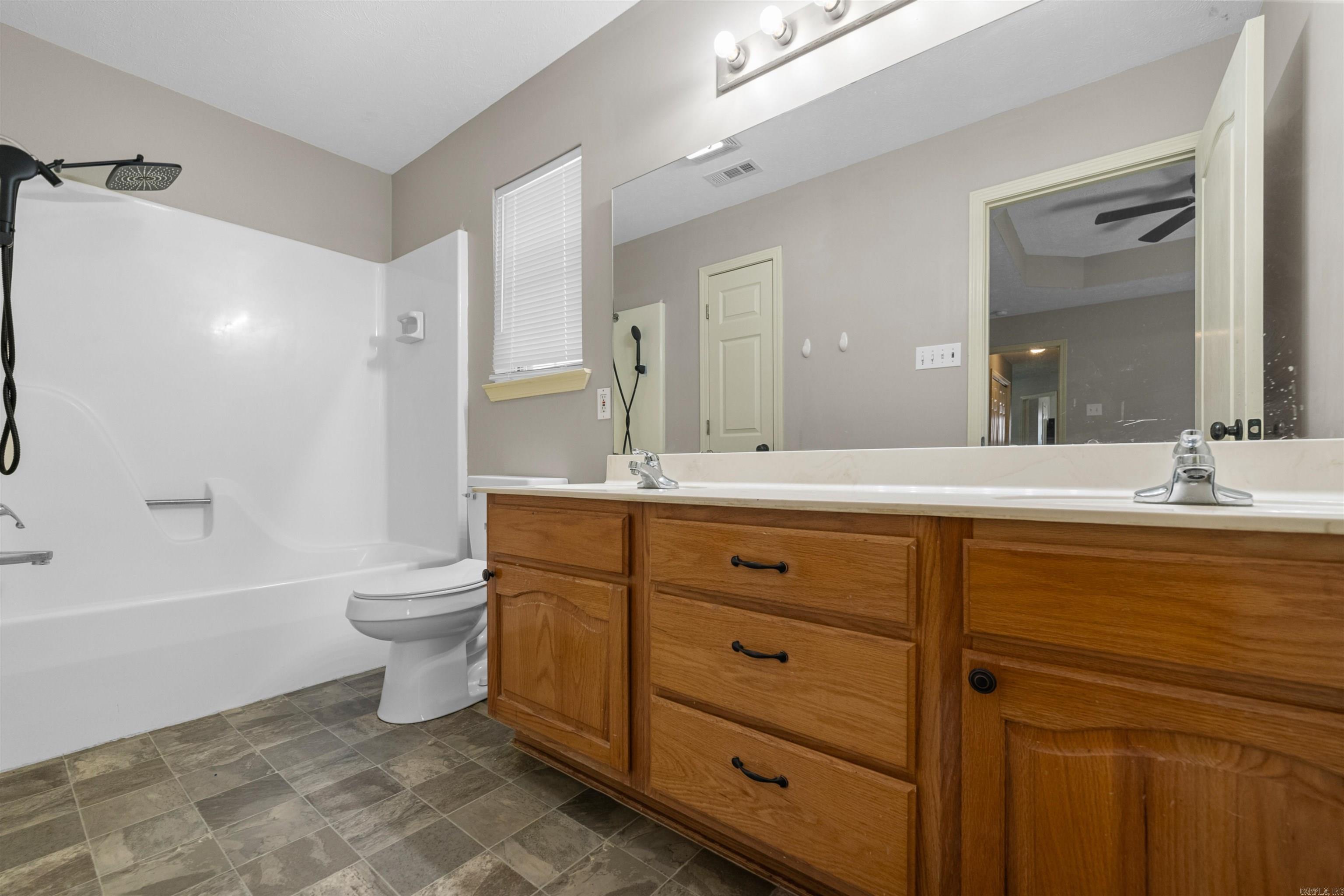 FOX RUNN - Residential