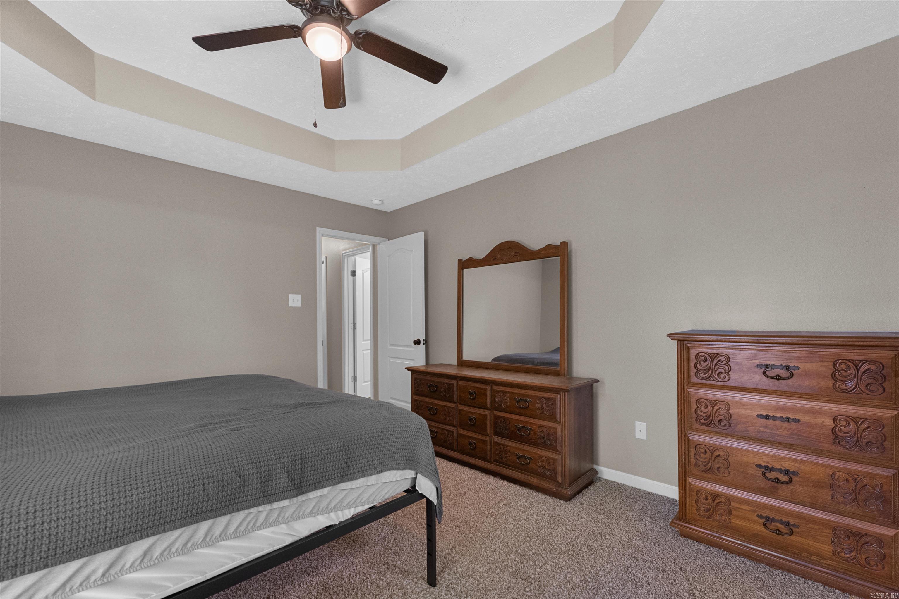 FOX RUNN - Residential