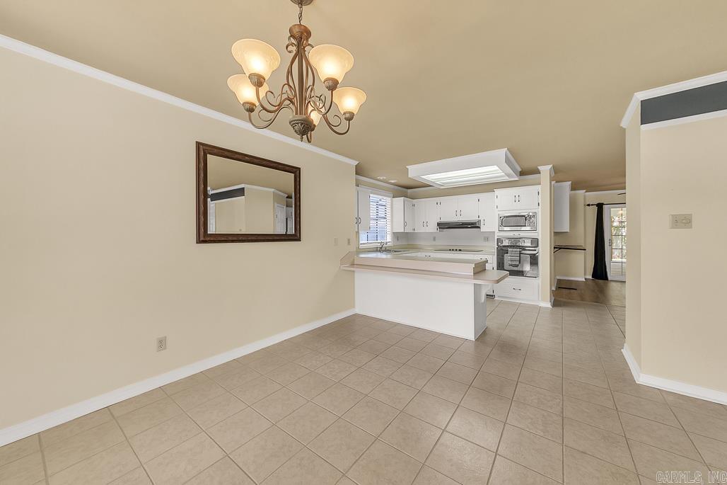 STONEWALL - Residential