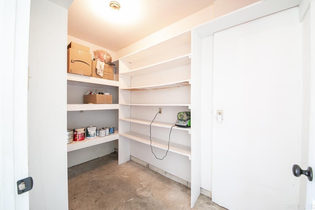 STONEWALL - Residential