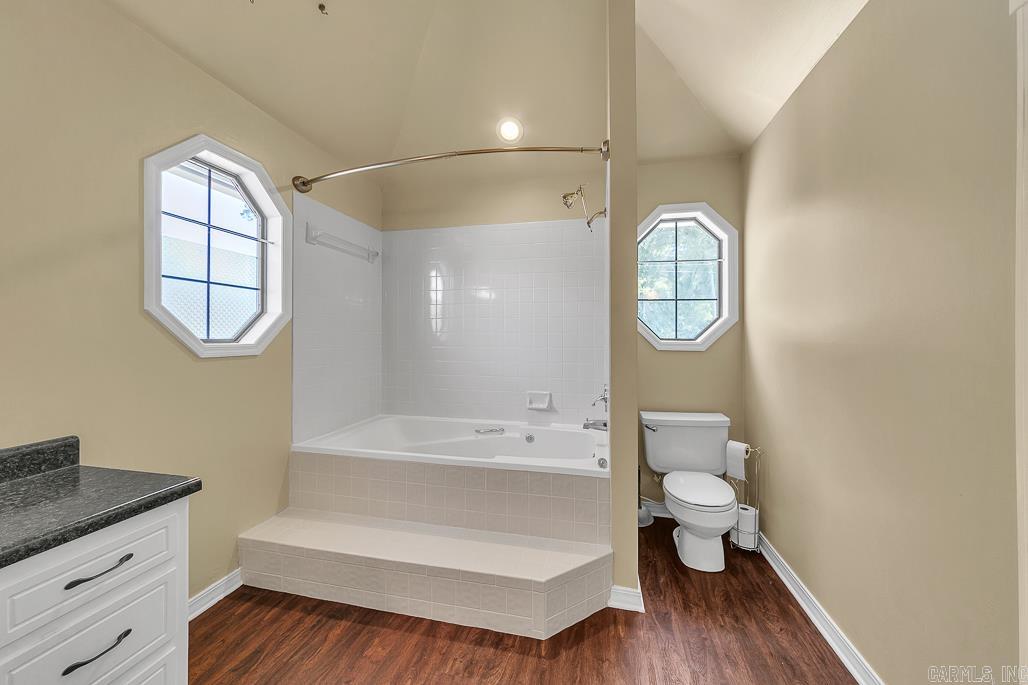 STONEWALL - Residential