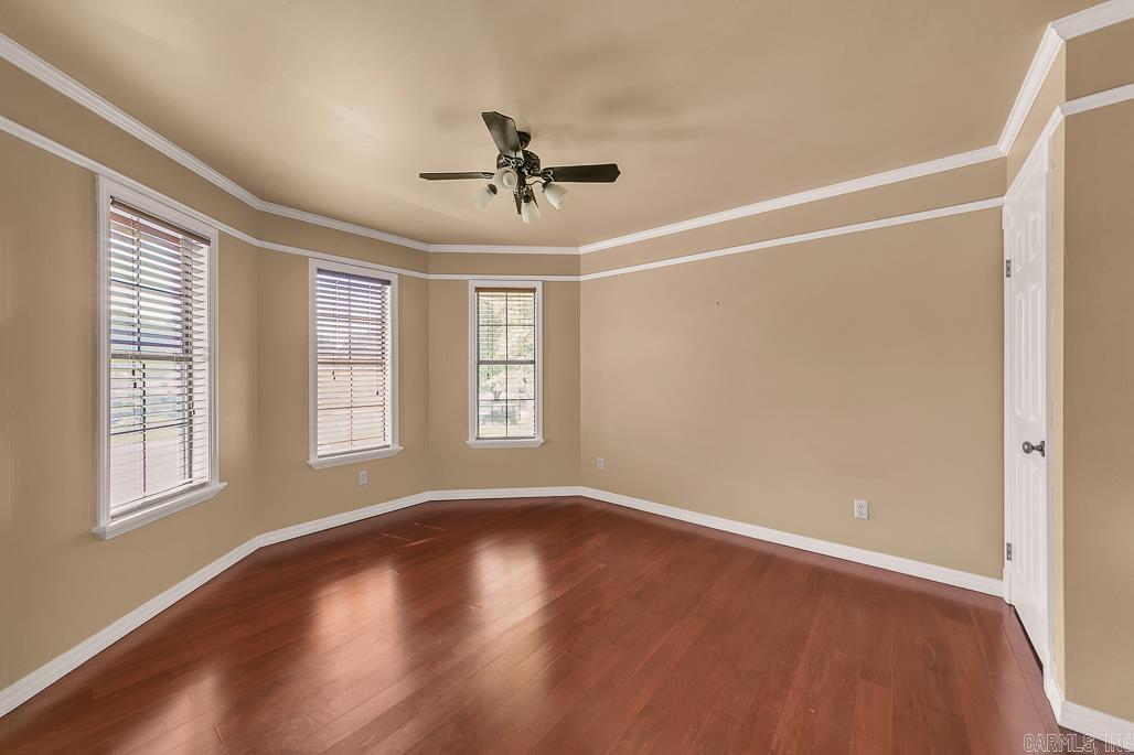 STONEWALL - Residential