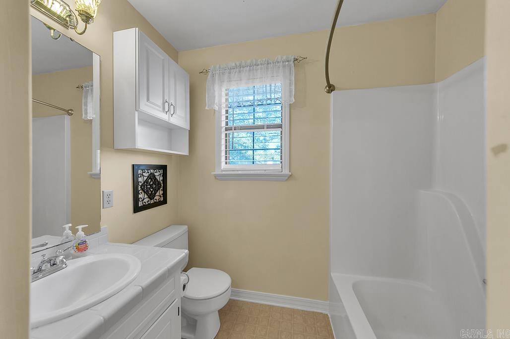 STONEWALL - Residential