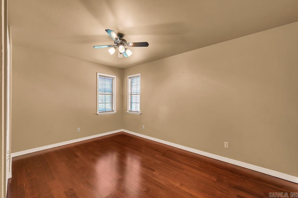 STONEWALL - Residential