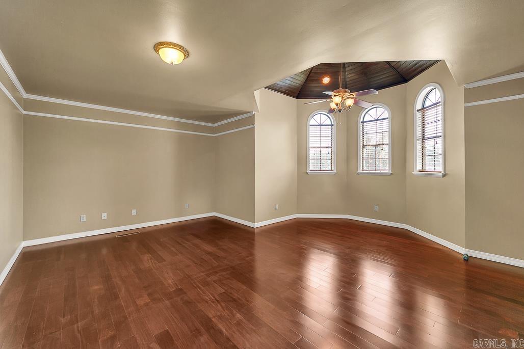 STONEWALL - Residential