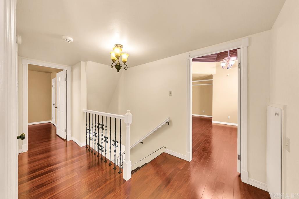 STONEWALL - Residential