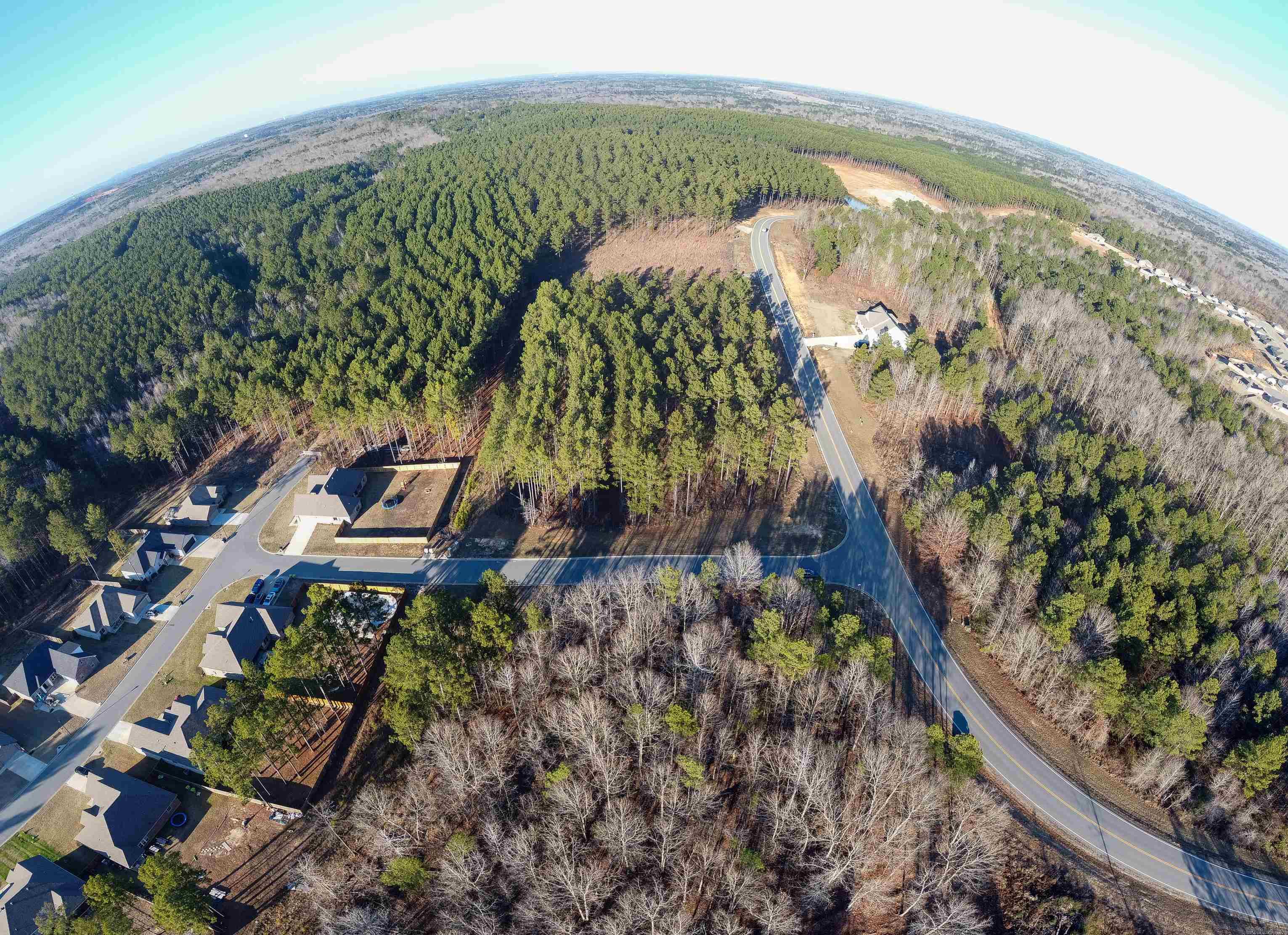 THE ESTATES AT PARKWAY TRAILS - Land