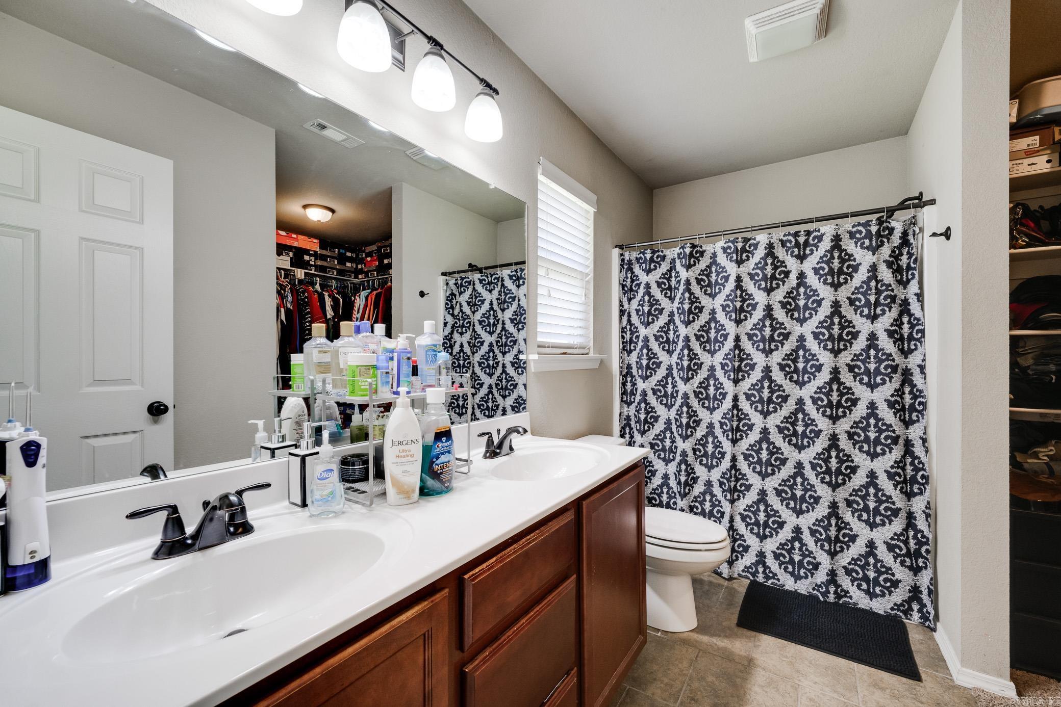 GREENWOOD ACRES - Residential