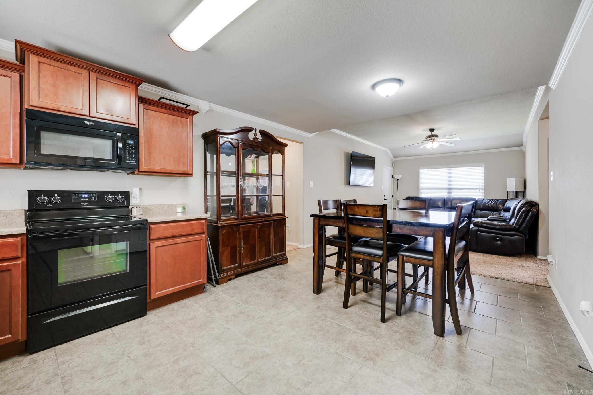 GREENWOOD ACRES - Residential