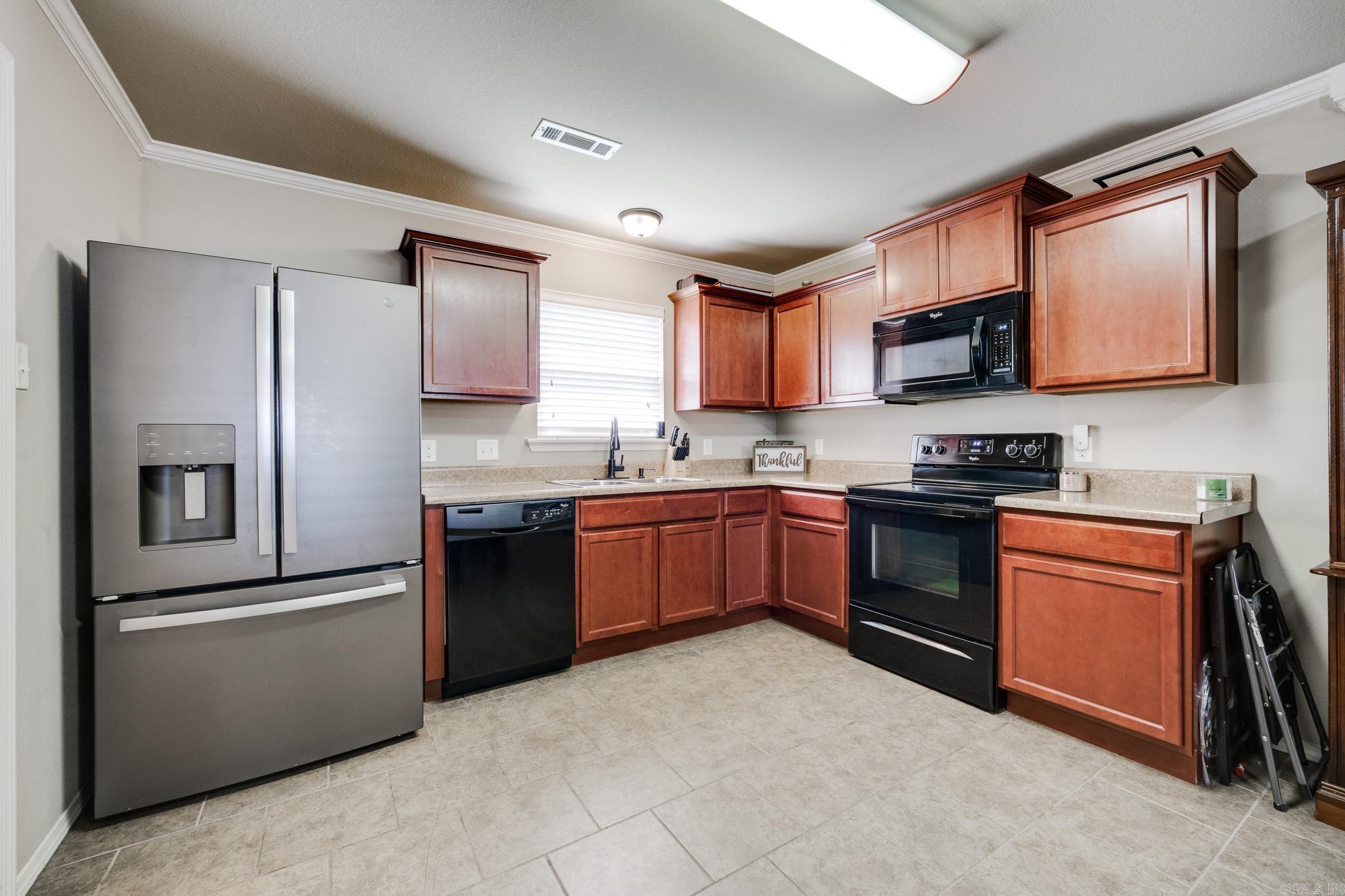 GREENWOOD ACRES - Residential