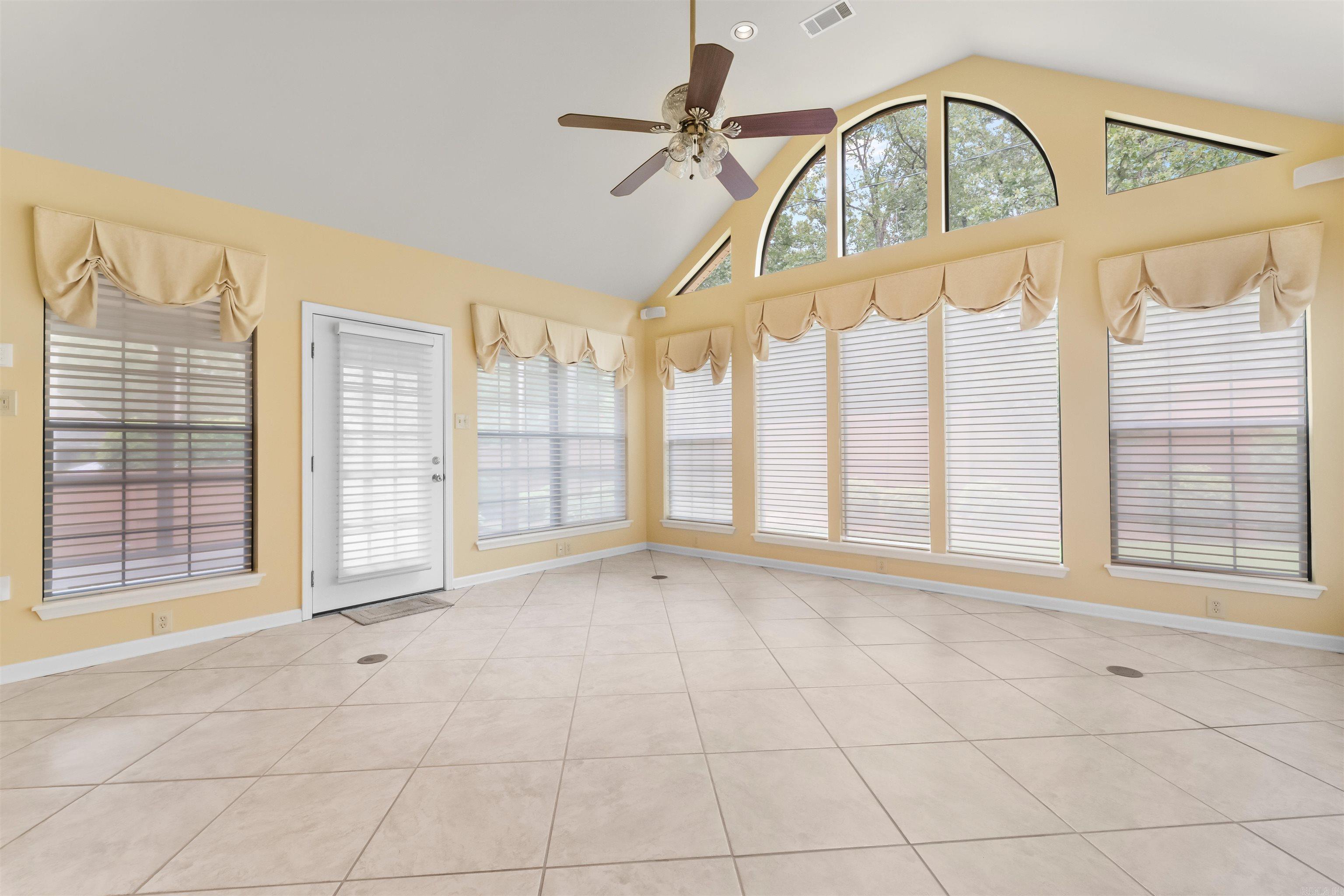 ST CHARLES ADDN - Residential