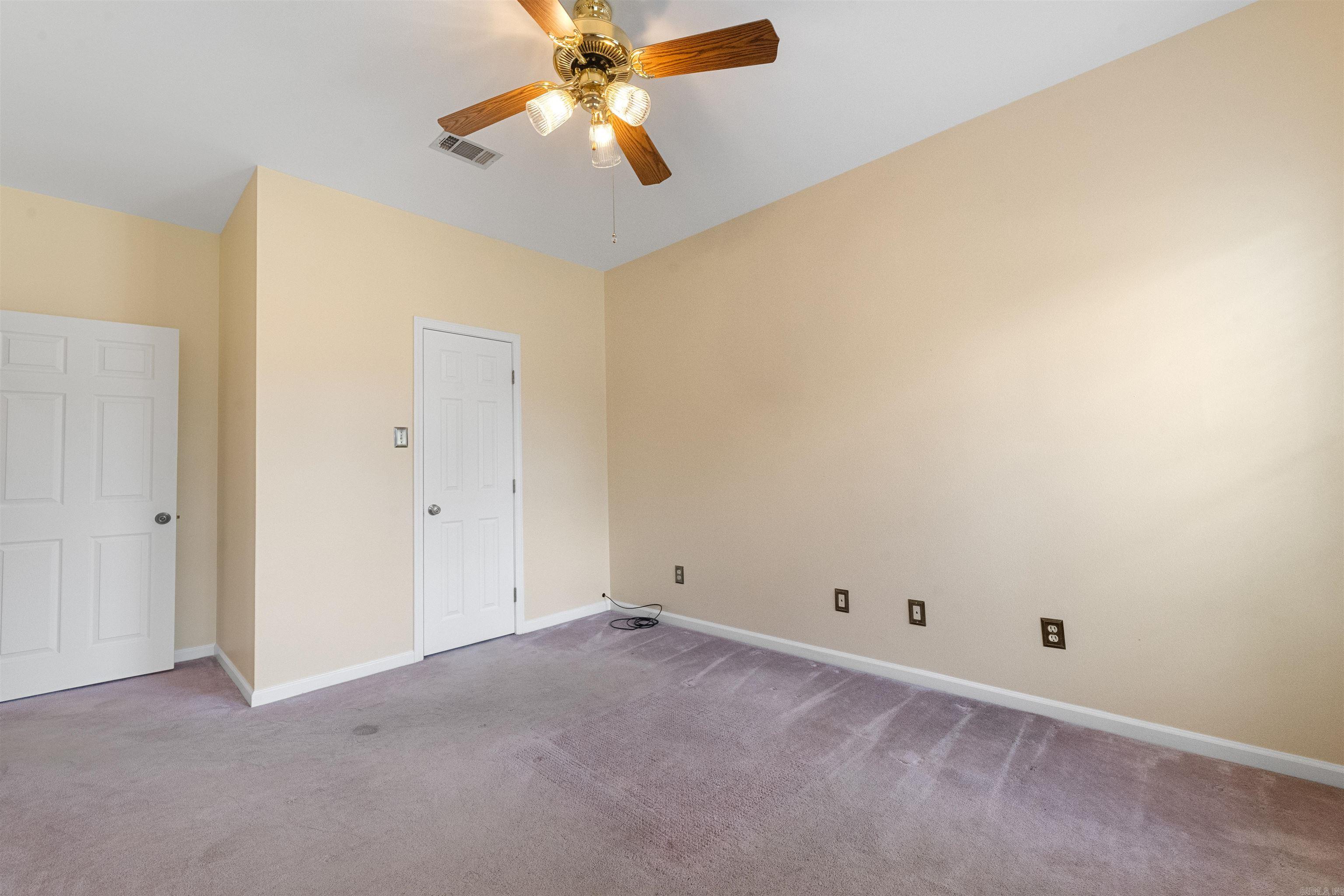 ST CHARLES ADDN - Residential